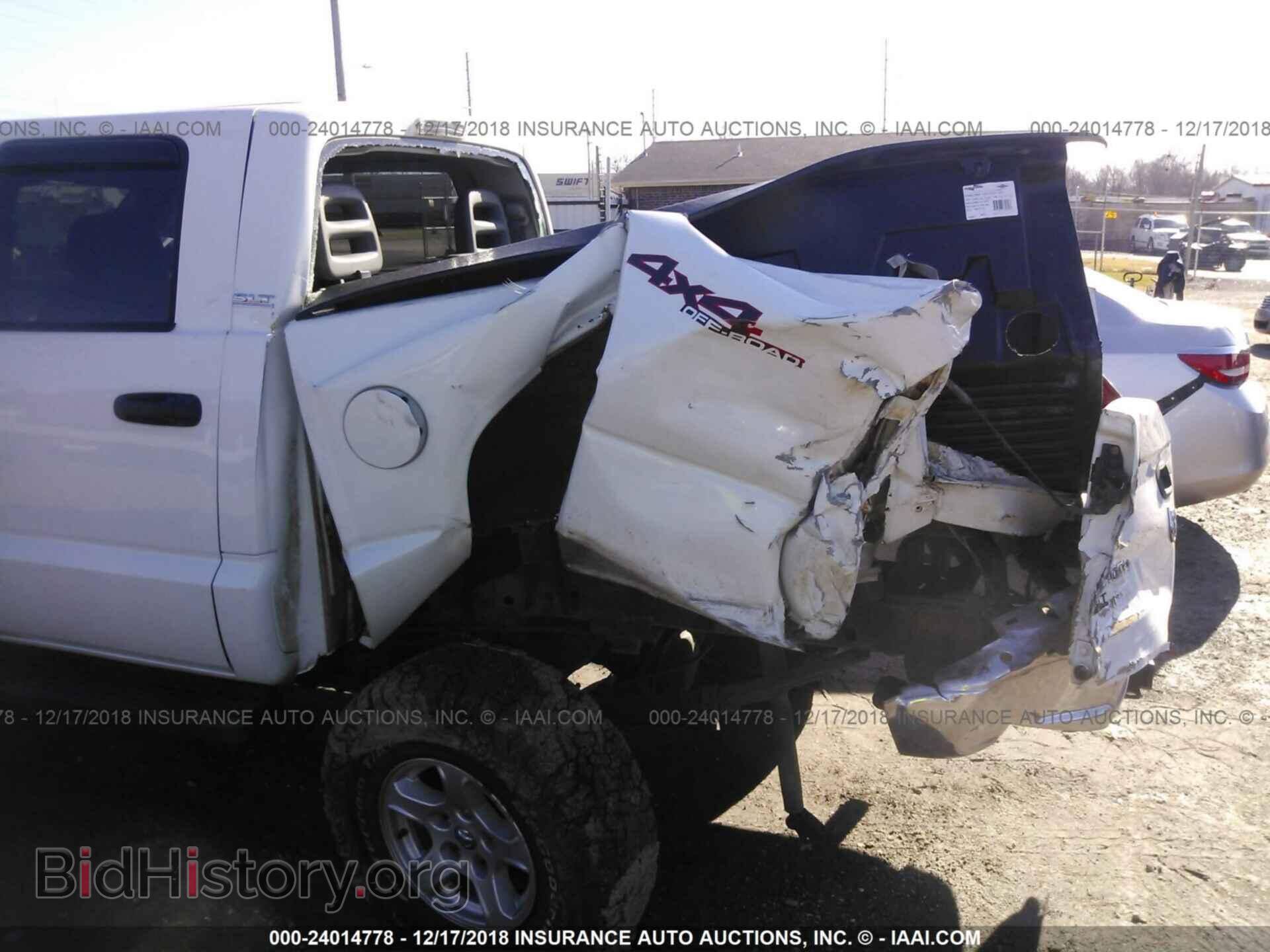 2005 DODGE DAKOTA - VIN: 1D7HW48K35S242149 - Фото 6