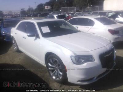 2015 Chrysler 300C, белый — VIN 2C3CCAEGXFH802788, IAAI