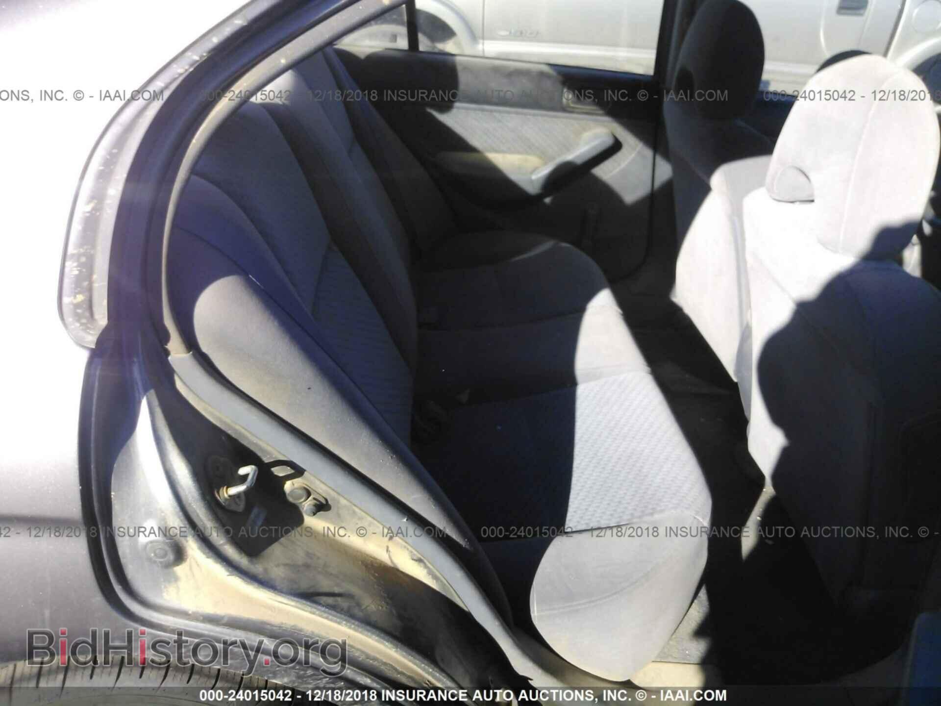 2005 HONDA CIVIC - VIN: 2HGES16475H585647 - Фото 8