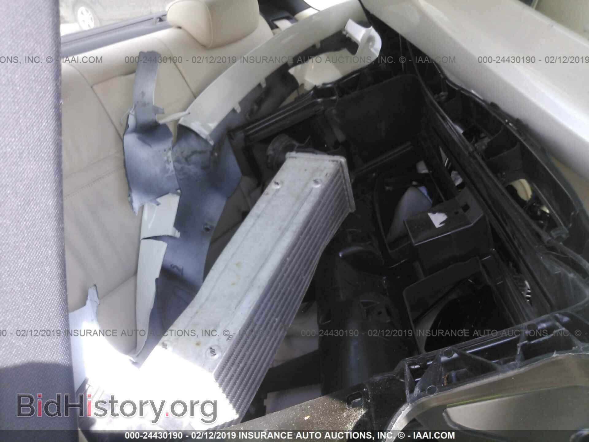2013 BMW 335 - VIN: WBAKG7C54DE263490 - Фото 8