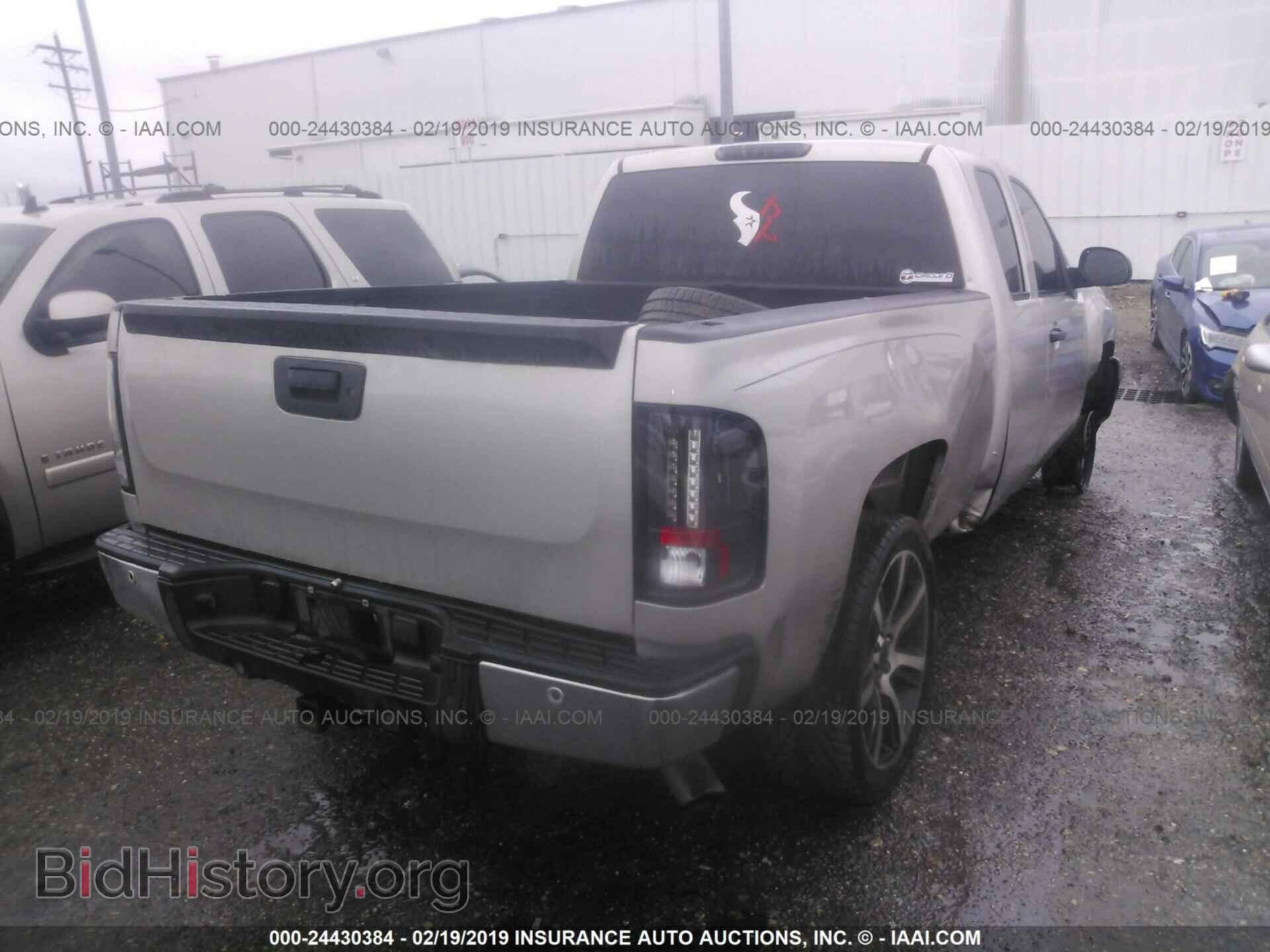 2007 CHEVROLET SILVERADO - VIN: 2GCEC19CX71623561 - Фото 4
