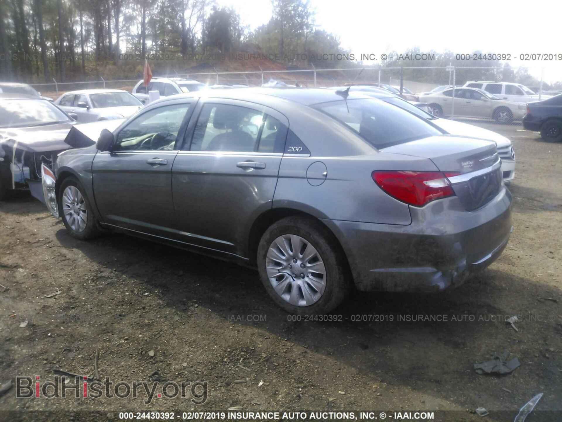 2012 CHRYSLER 200 - VIN: 1C3CCBAB8CN222667 - Фото 3