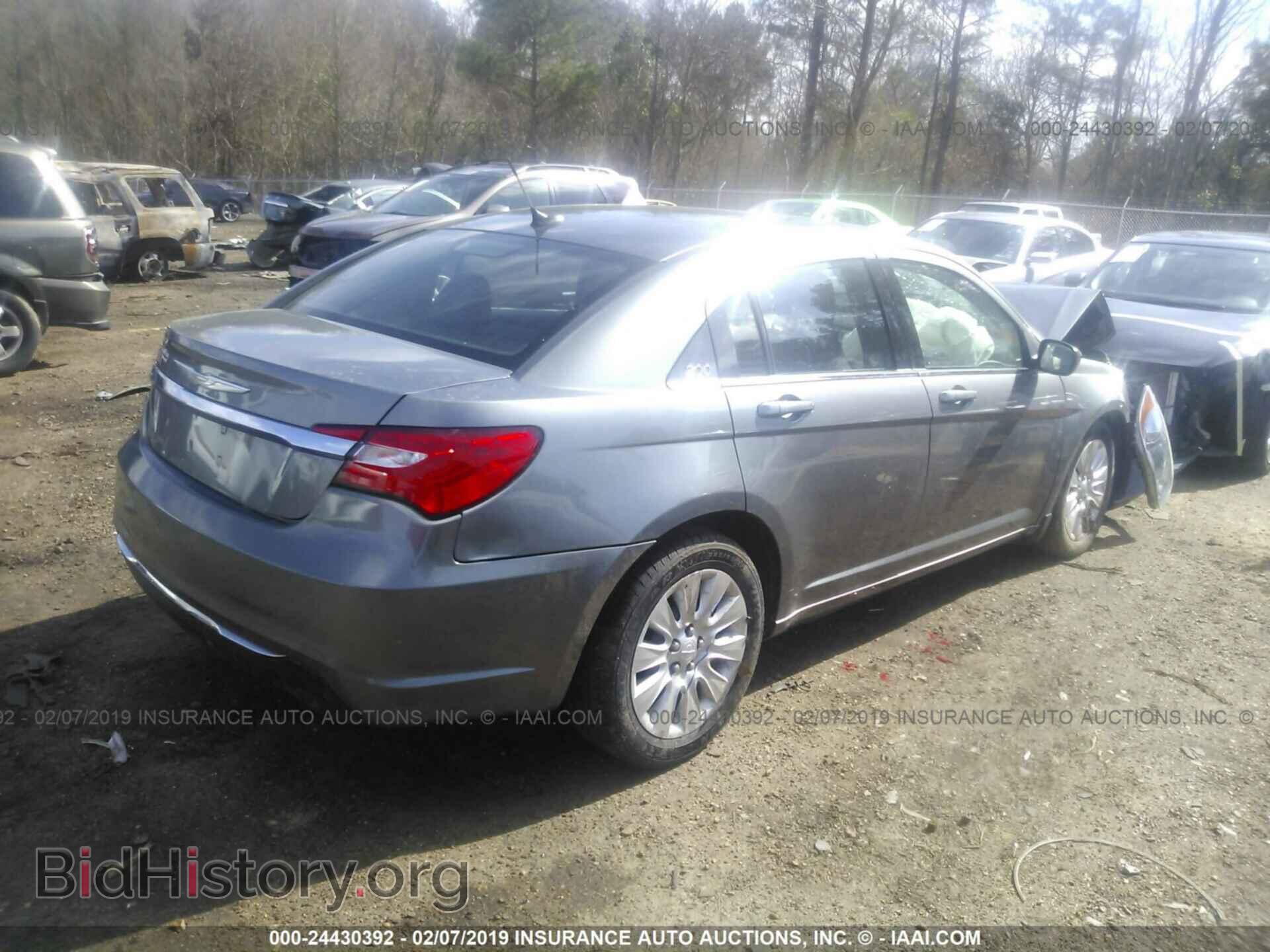 2012 CHRYSLER 200 - VIN: 1C3CCBAB8CN222667 - Фото 4