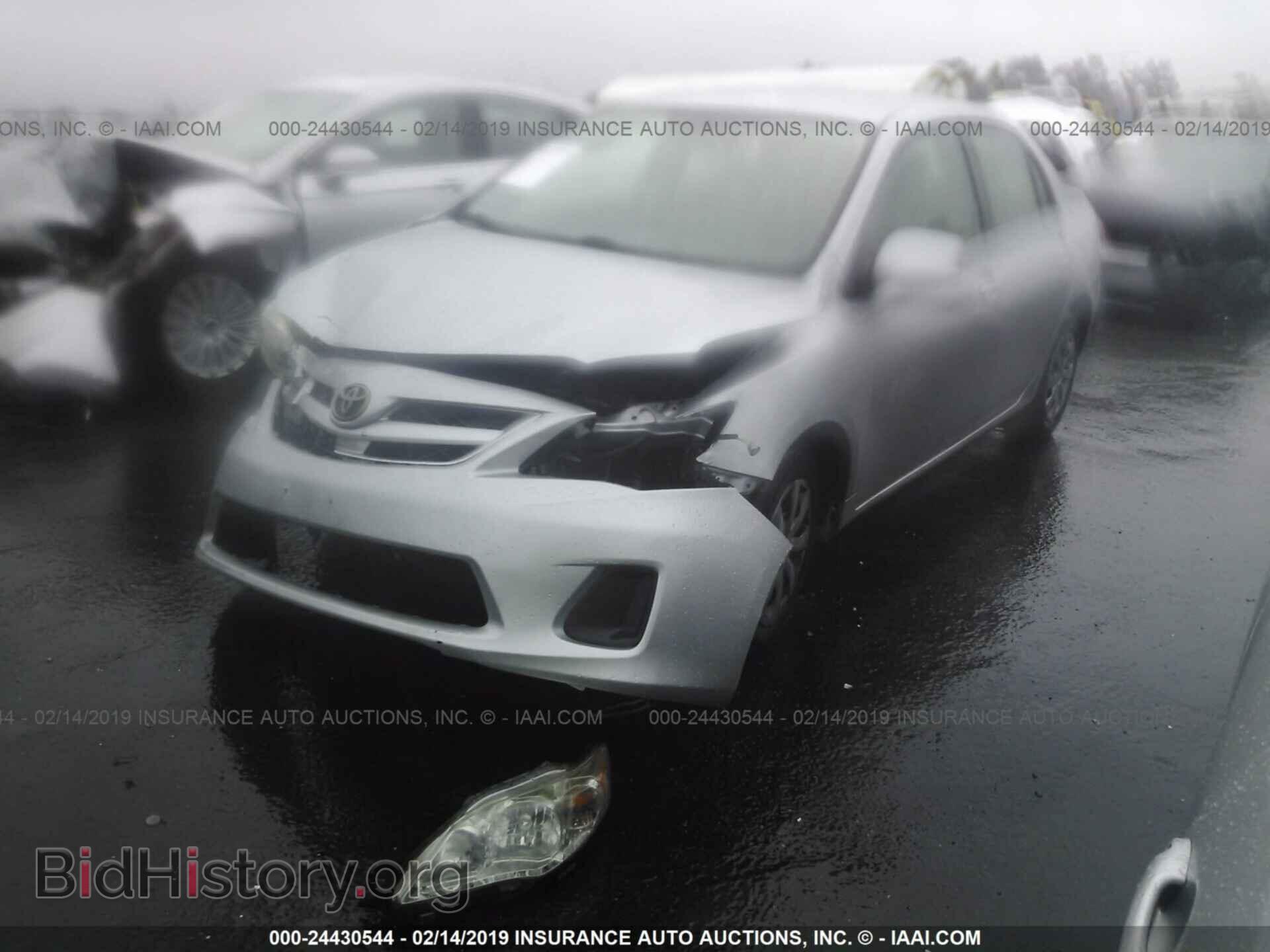 2011 TOYOTA COROLLA - VIN: JTDBU4EE0BJ089283 - Фото 2
