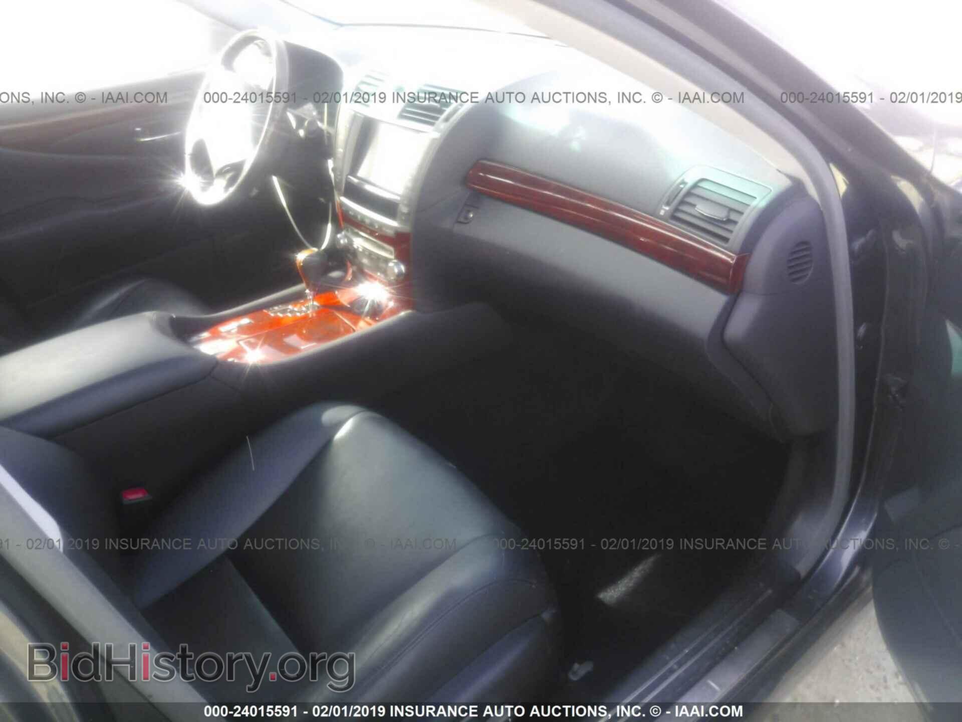 2011 LEXUS LS - VIN: JTHCL5EF6B5012267 - Фото 5