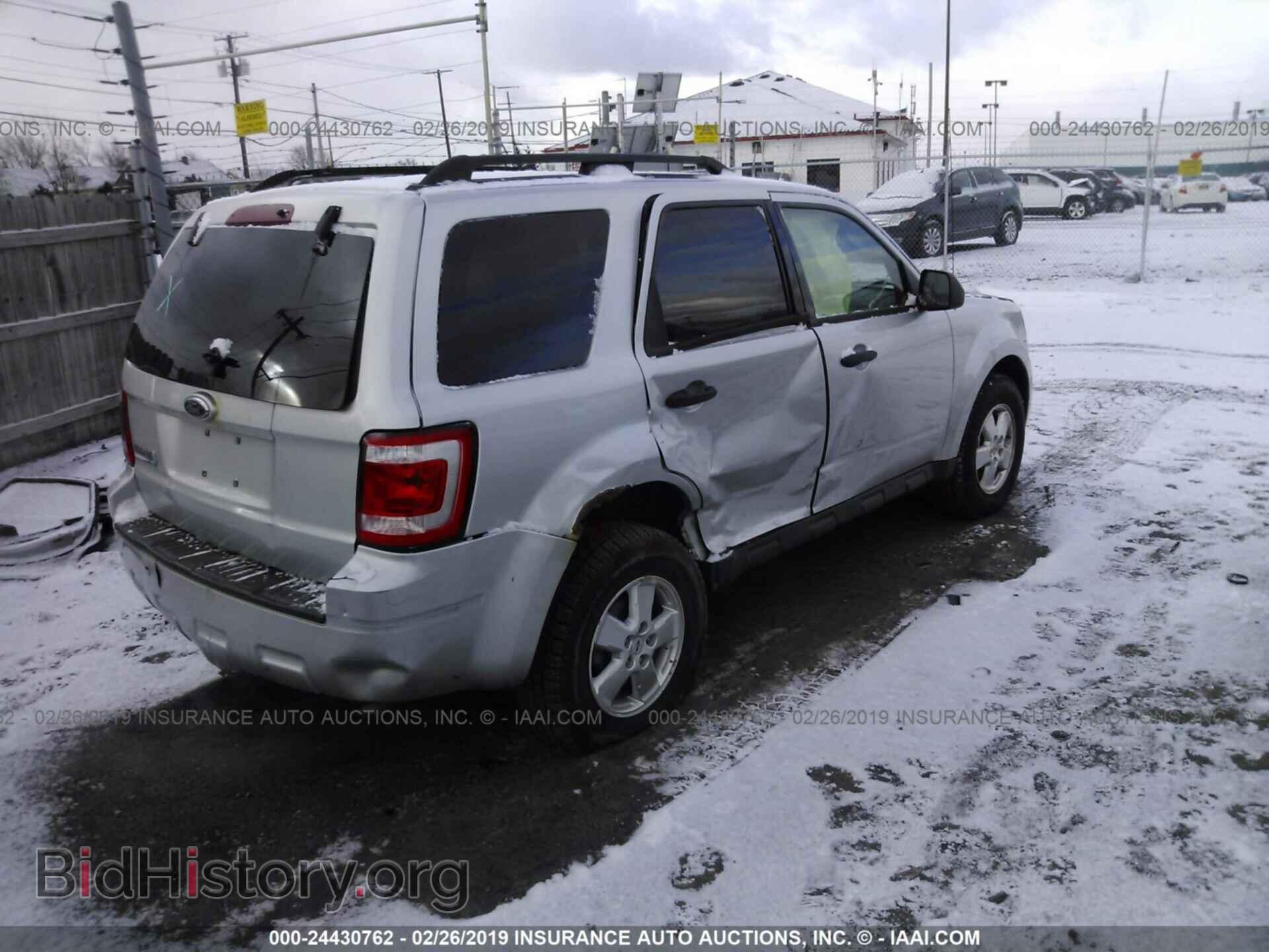 2009 FORD ESCAPE - VIN: 1FMCU03789KD04636 - Photo 4