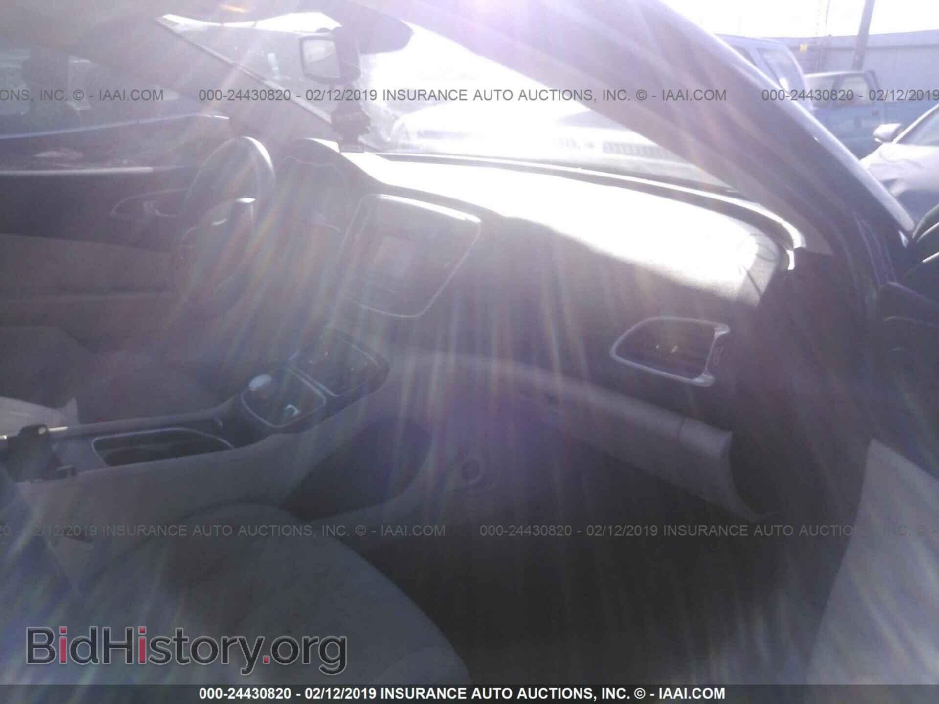 2016 CHRYSLER 200 - VIN: 1C3CCCAB7GN103519 - Фото 5