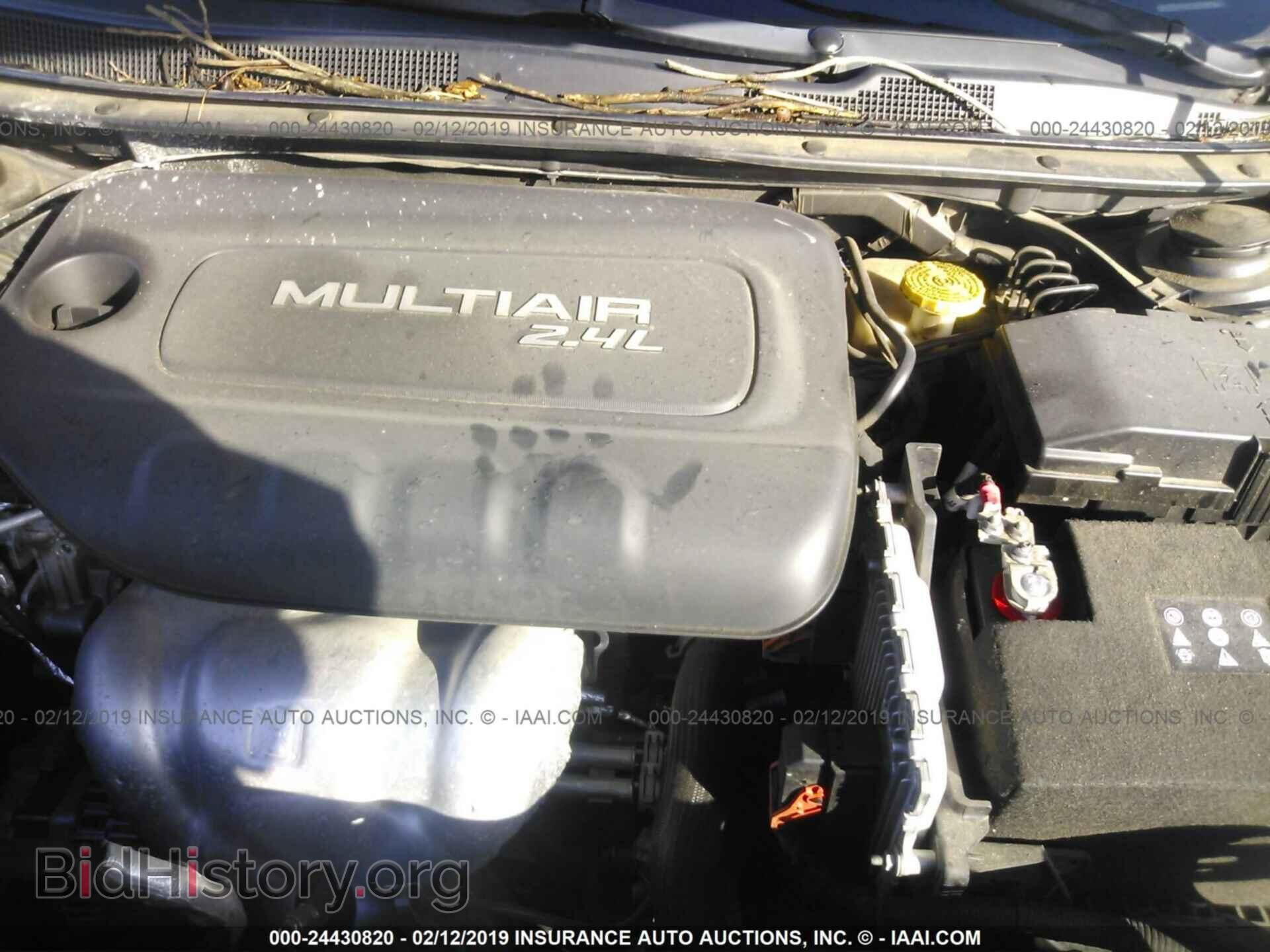 2016 CHRYSLER 200 - VIN: 1C3CCCAB7GN103519 - Фото 10