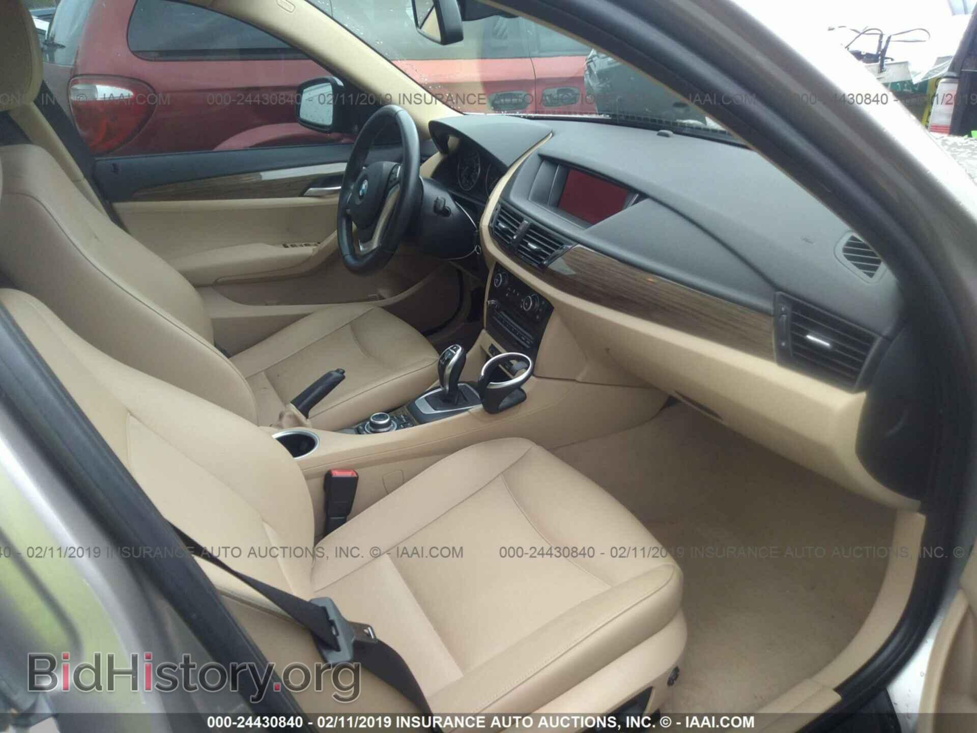 2014 BMW X1 - VIN: WBAVM1C58EVW49639 - Фото 5