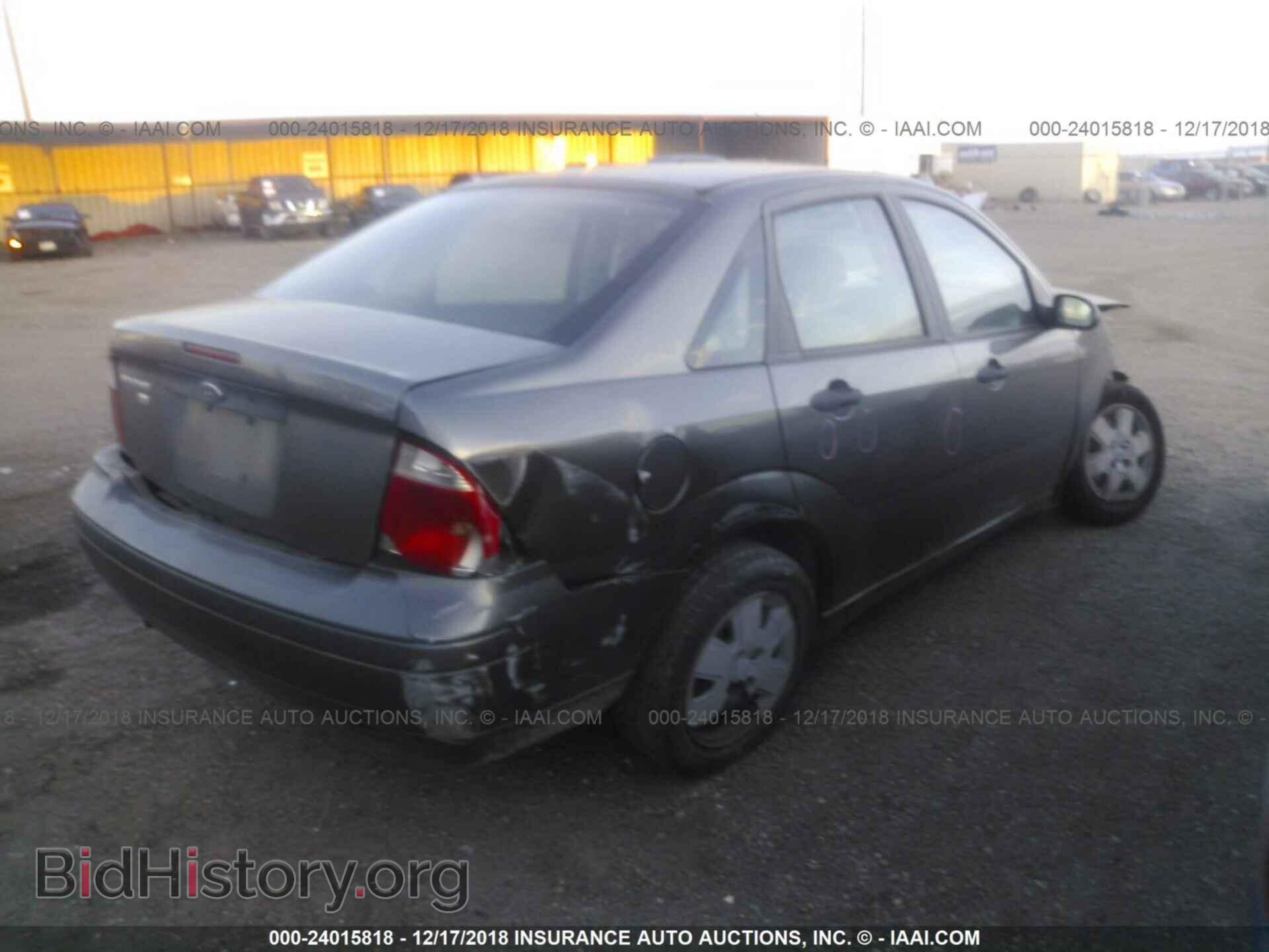 2007 FORD FOCUS - VIN: 1FAHP34N07W196153 - Фото 4