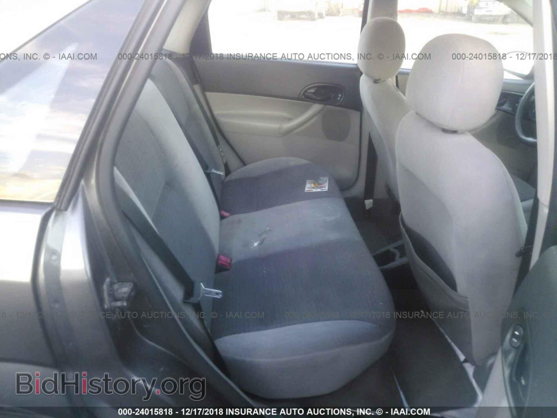 2007 FORD FOCUS - VIN: 1FAHP34N07W196153 - Фото 8