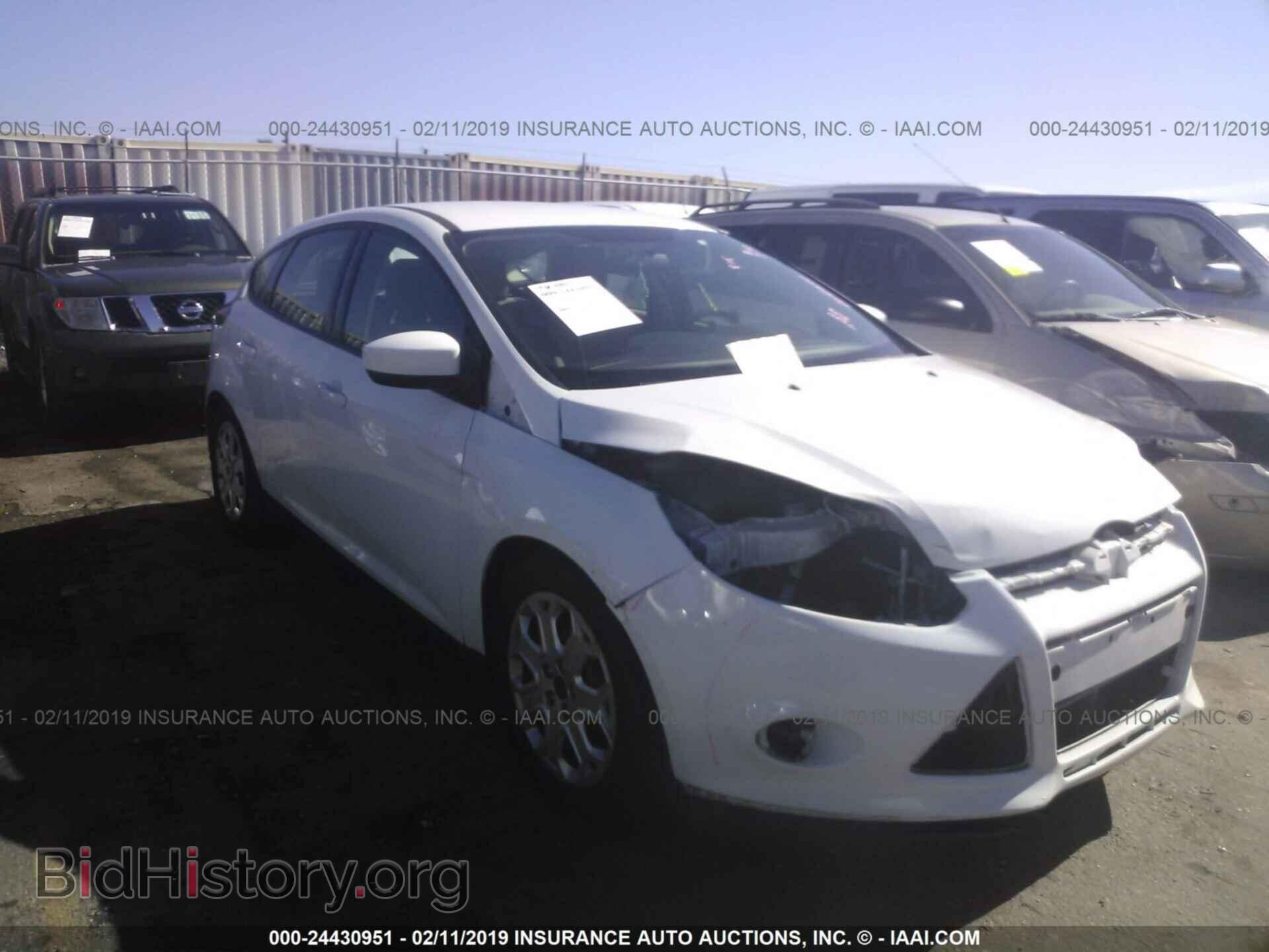 Photo 1FAHP3K24CL382945 - FORD FOCUS 2012