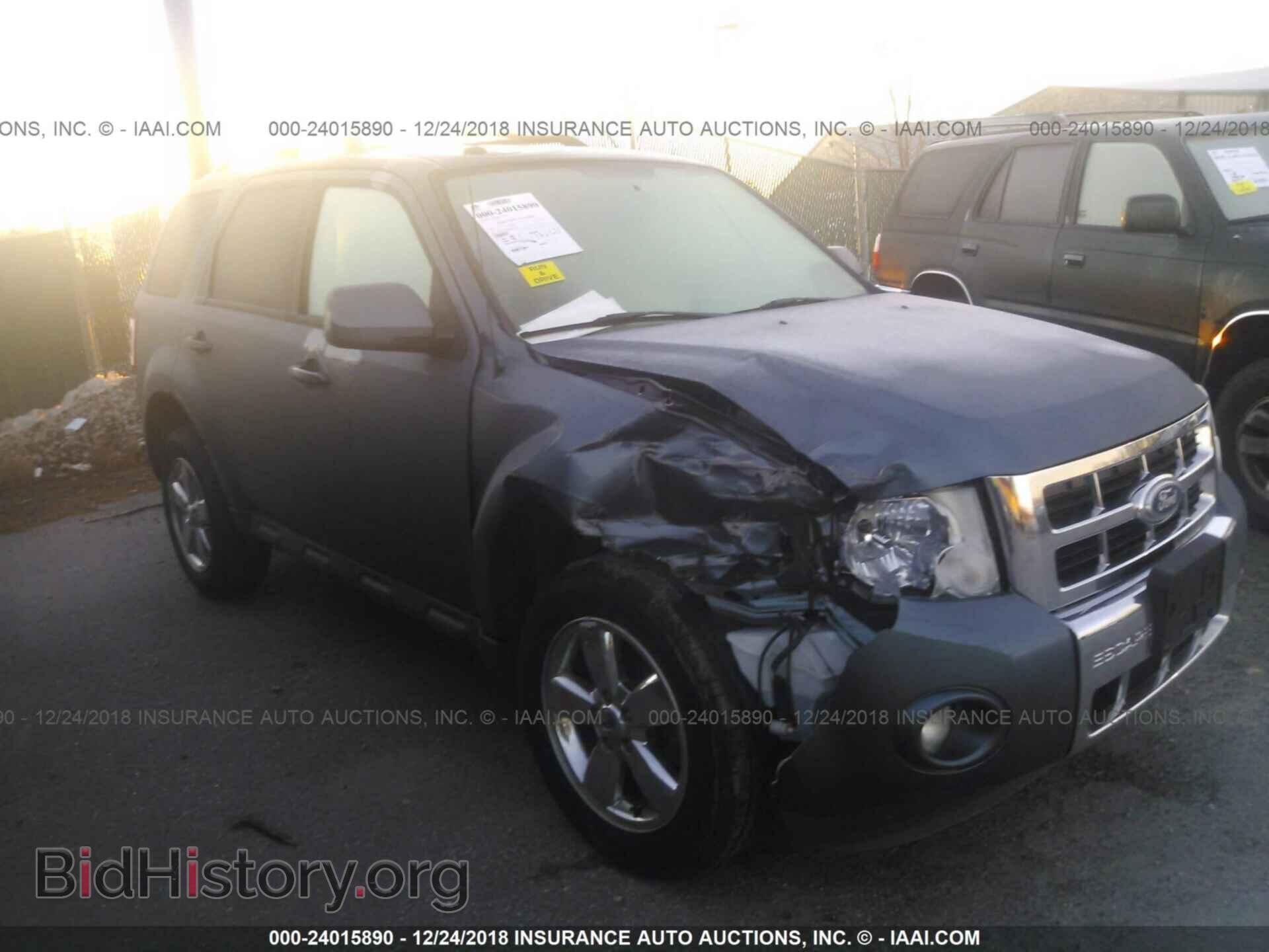 Фотография 1FMCU0EG8BKB70682 - FORD ESCAPE 2011