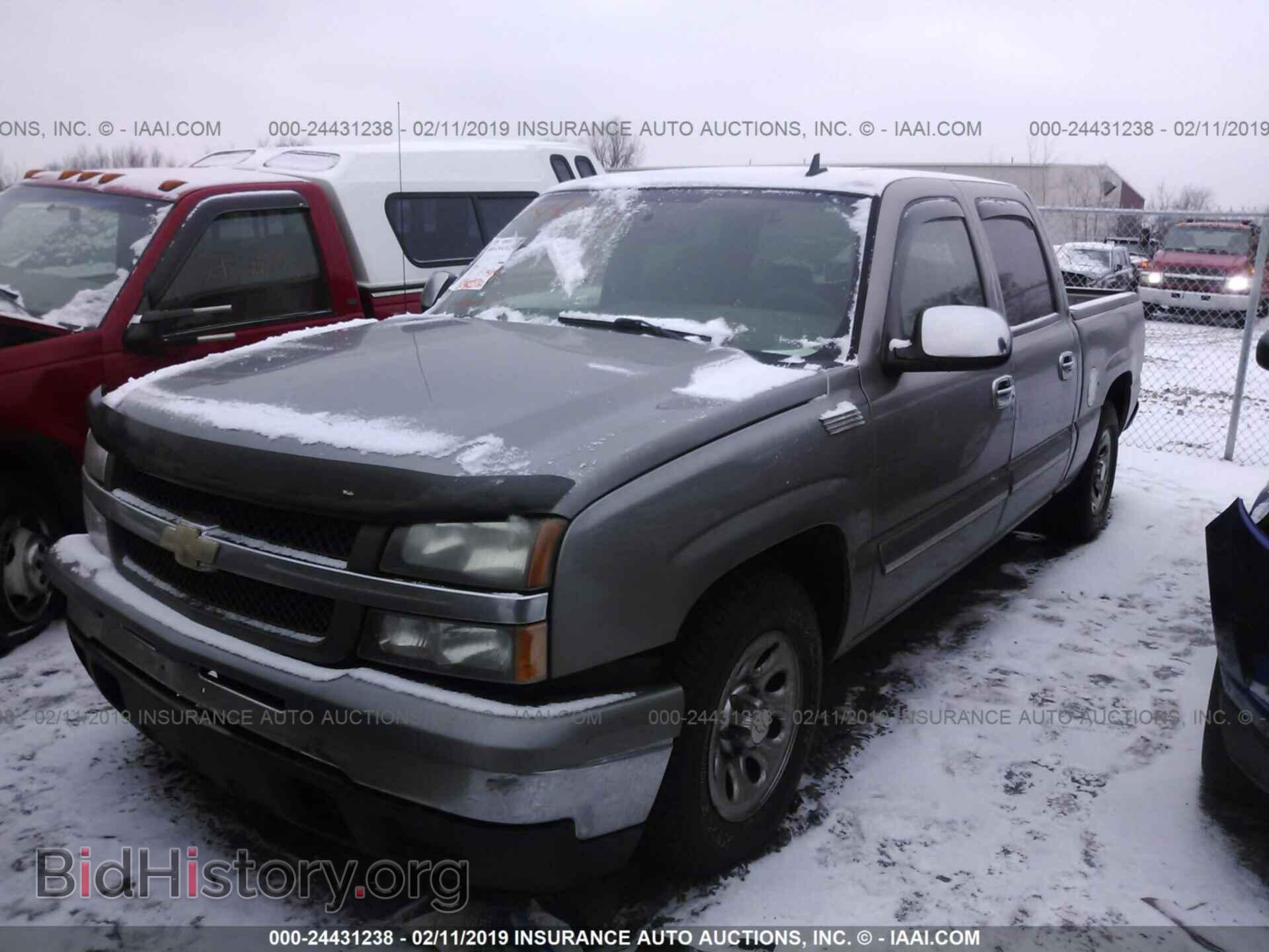 2006 CHEVROLET SILVERADO - VIN: 2GCEC13Z661352932 - Фото 2
