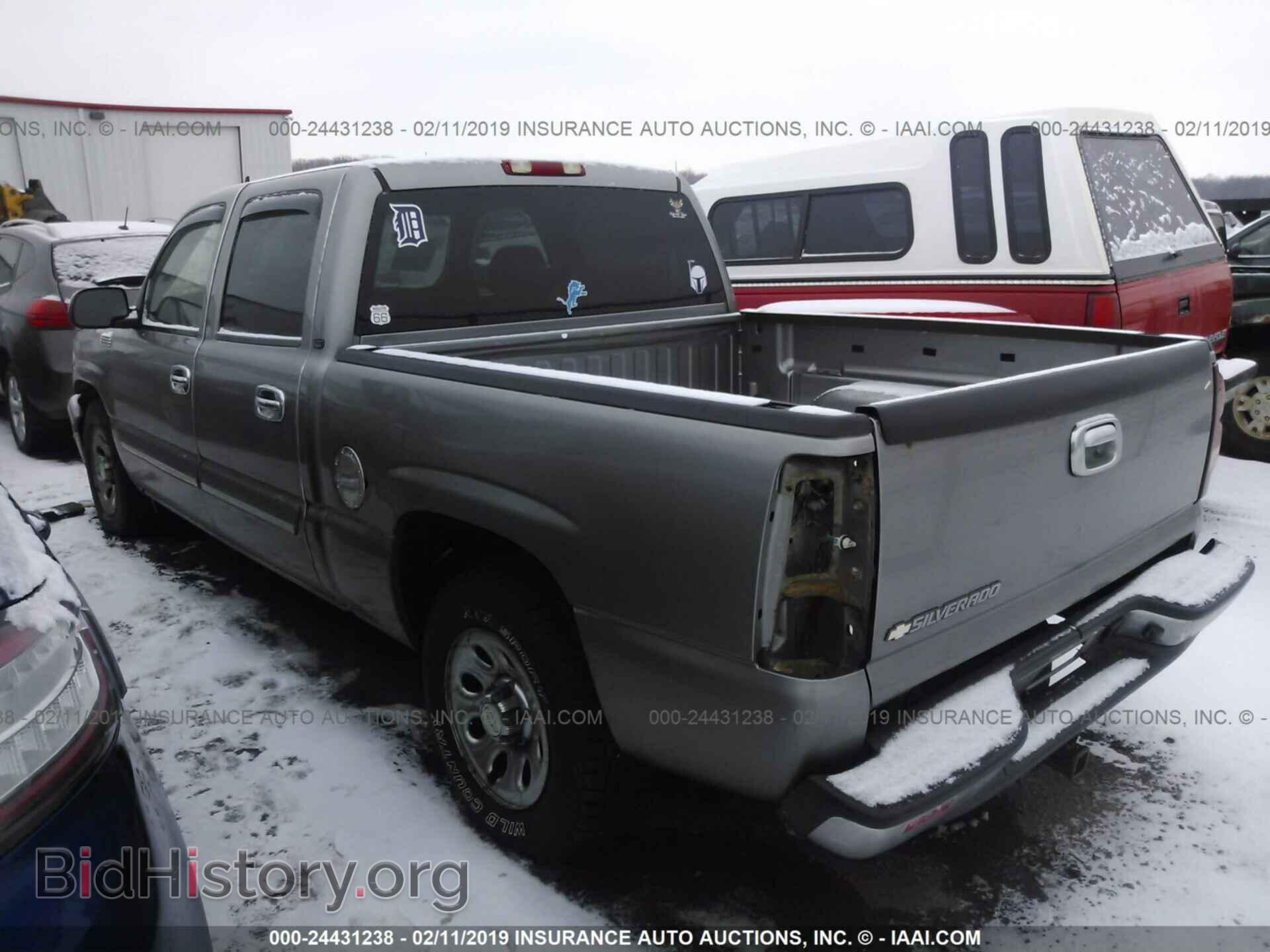 2006 CHEVROLET SILVERADO - VIN: 2GCEC13Z661352932 - Фото 3