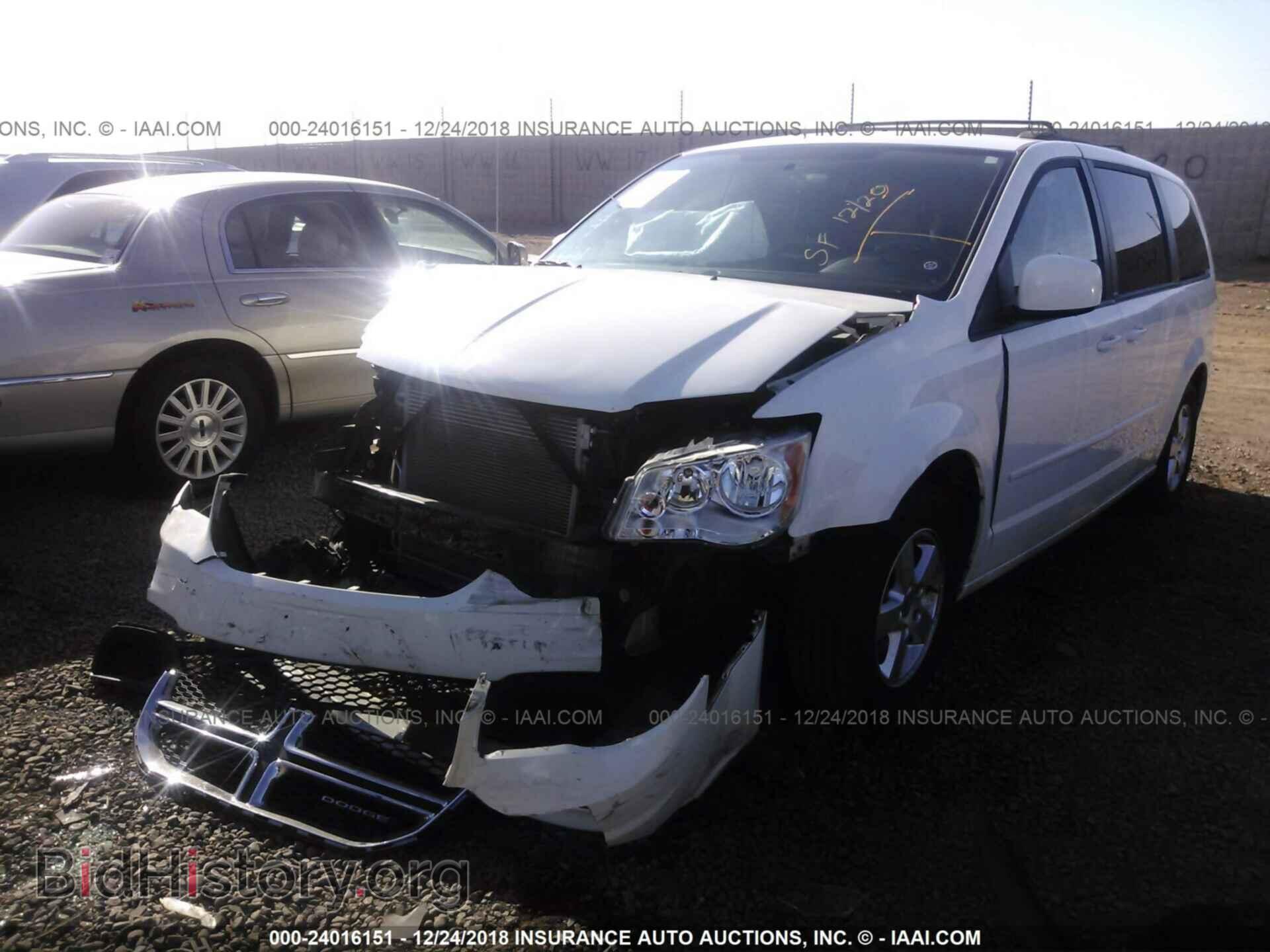 2008 VOLVO V70 - VIN: YV1BW982X81014909 - Фото 2