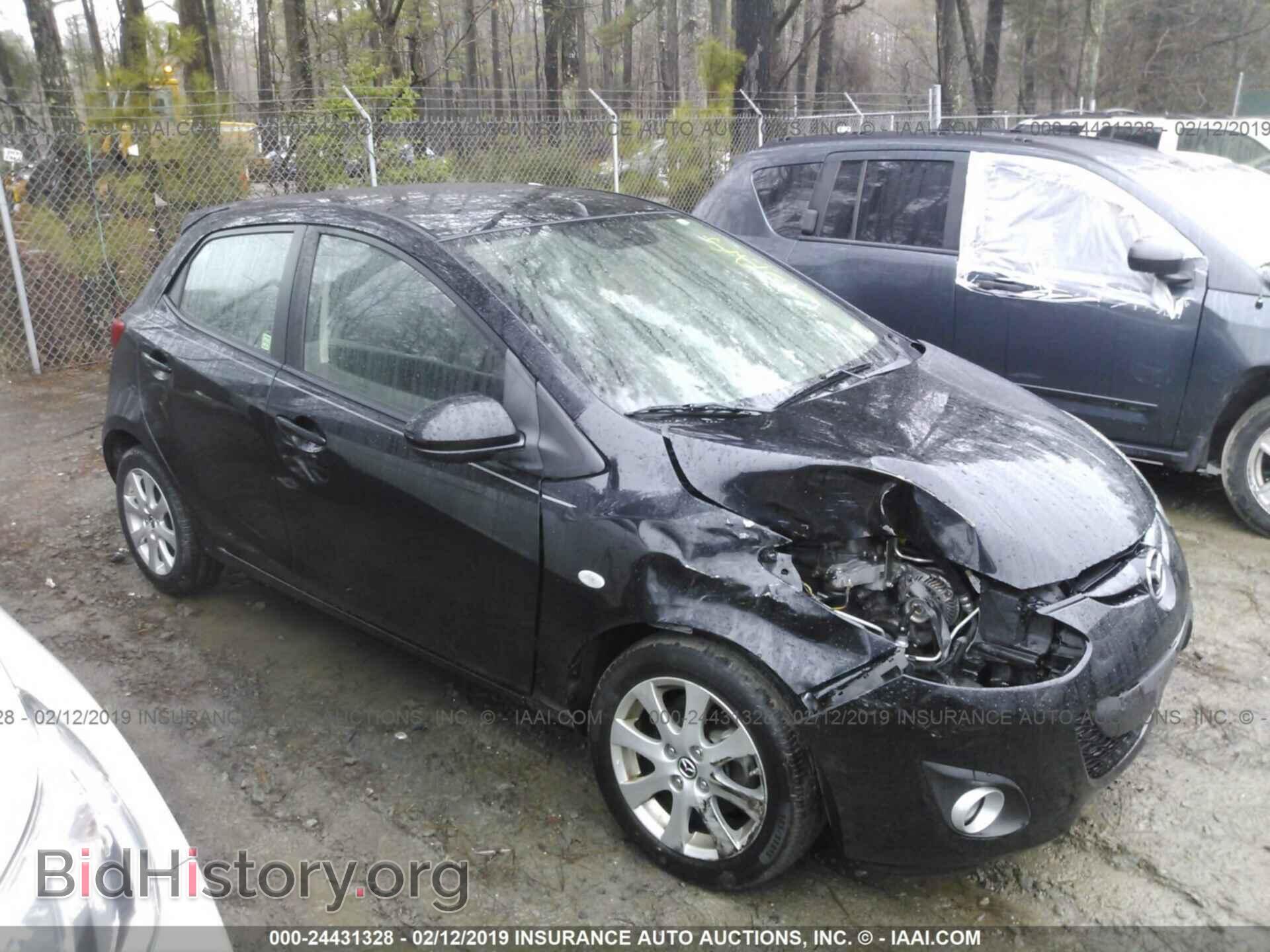Фотография JM1DE1LY5E0175670 - MAZDA MAZDA2 2014