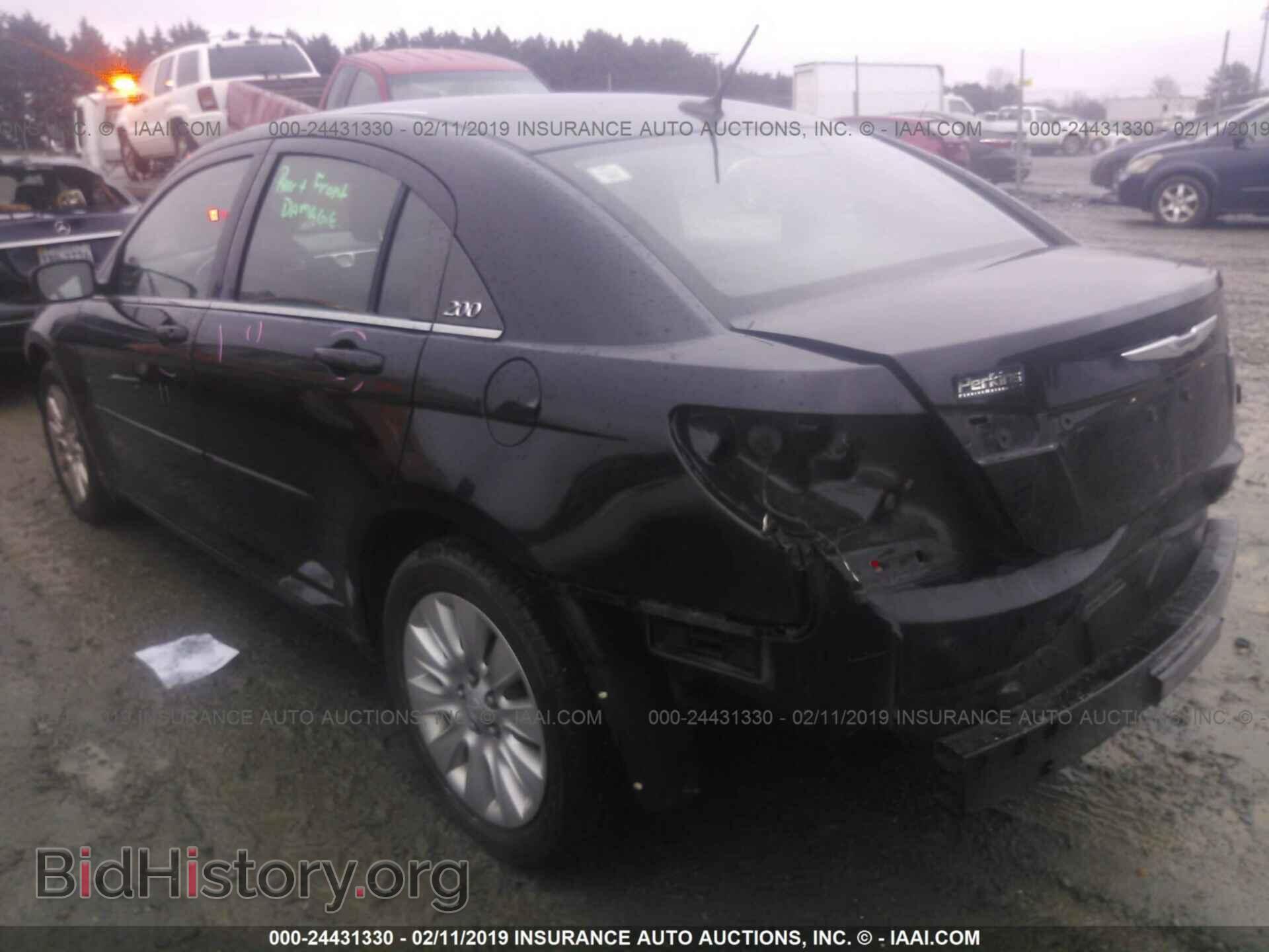 2013 CHRYSLER 200 - VIN: 1C3CCBABXDN604796 - Photo 3