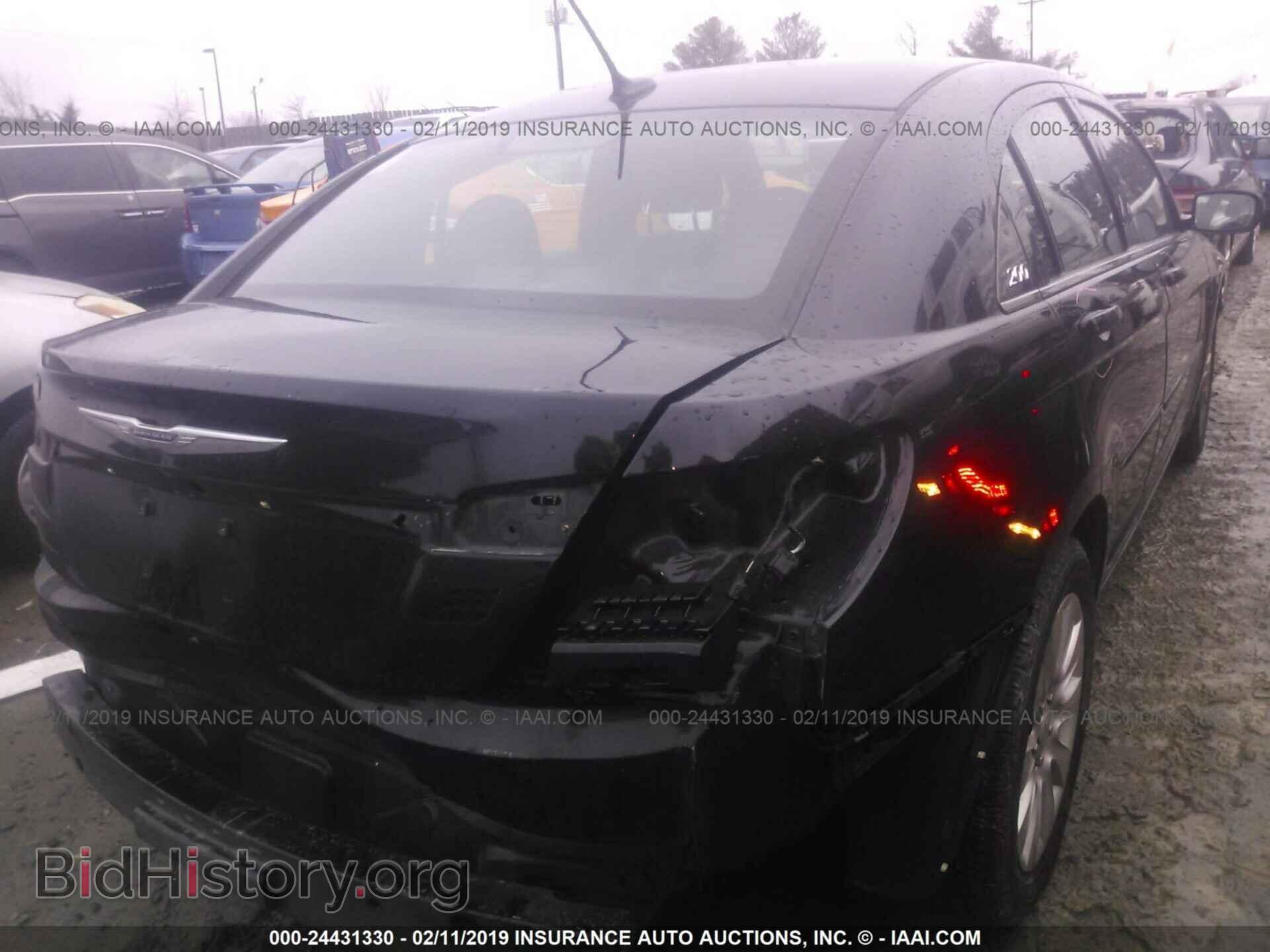2013 CHRYSLER 200 - VIN: 1C3CCBABXDN604796 - Photo 4