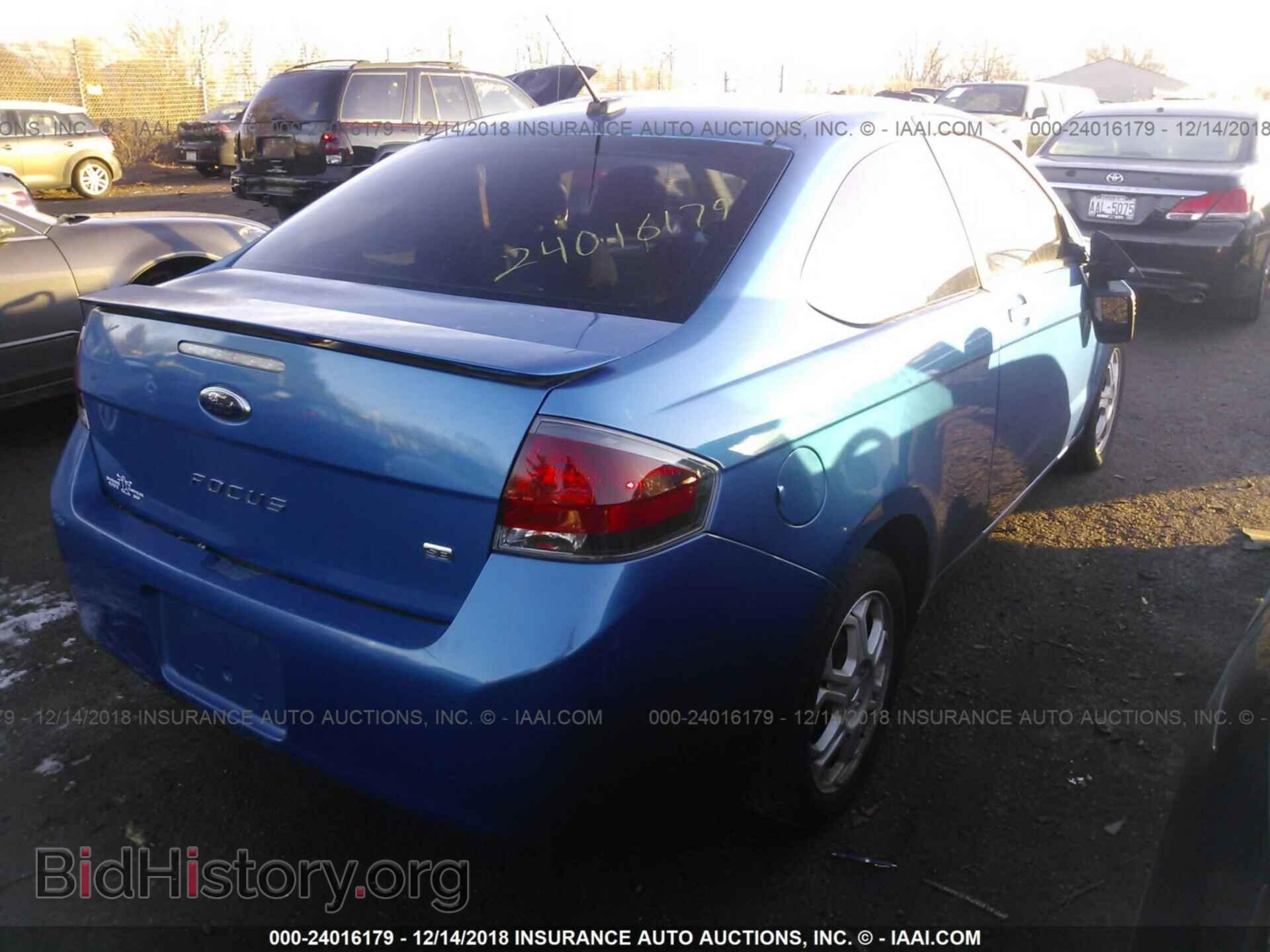 2010 FORD FOCUS - VIN: 1FAHP3CN7AW143443 - Фото 4