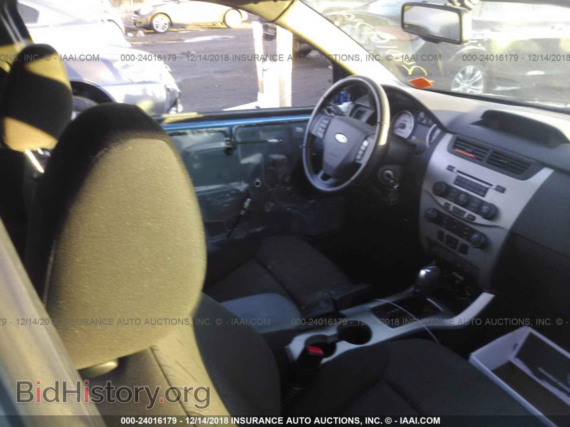 2010 FORD FOCUS - VIN: 1FAHP3CN7AW143443 - Фото 5
