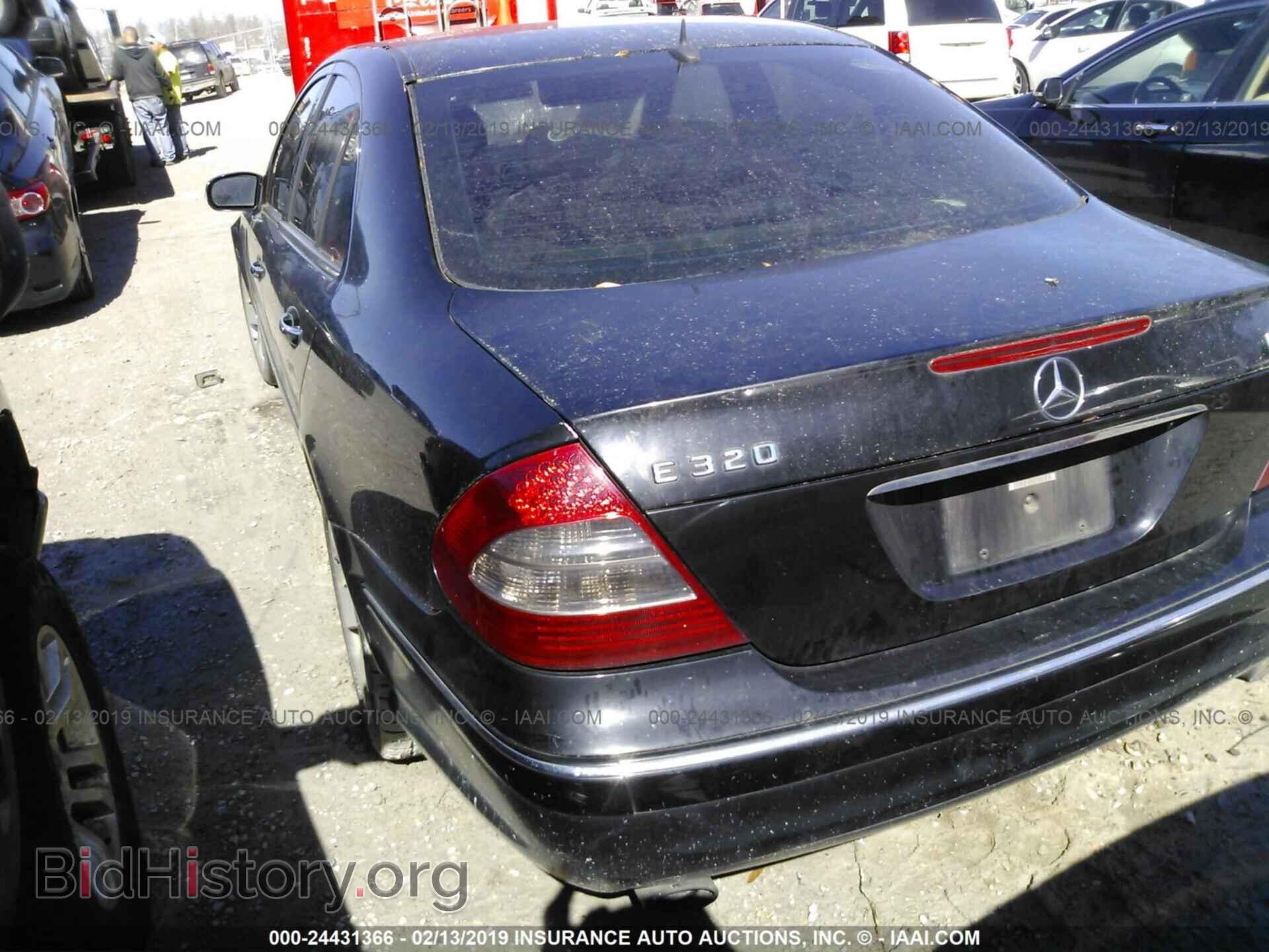 2005 MERCEDES-BENZ E - VIN: WDBUF26J85A563230 - Фото 3