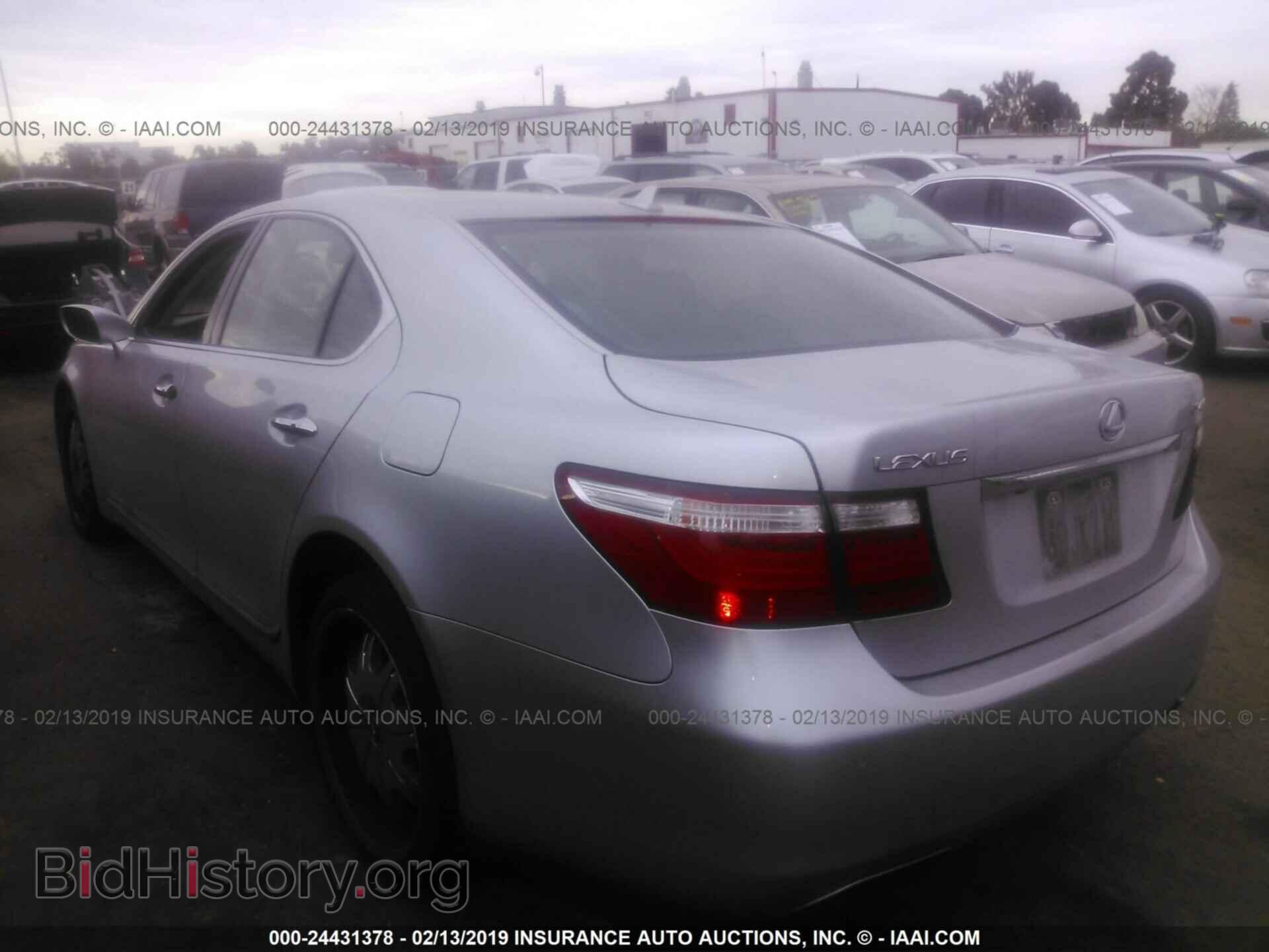 2007 LEXUS LS - VIN: JTHBL46F375049319 - Фото 3