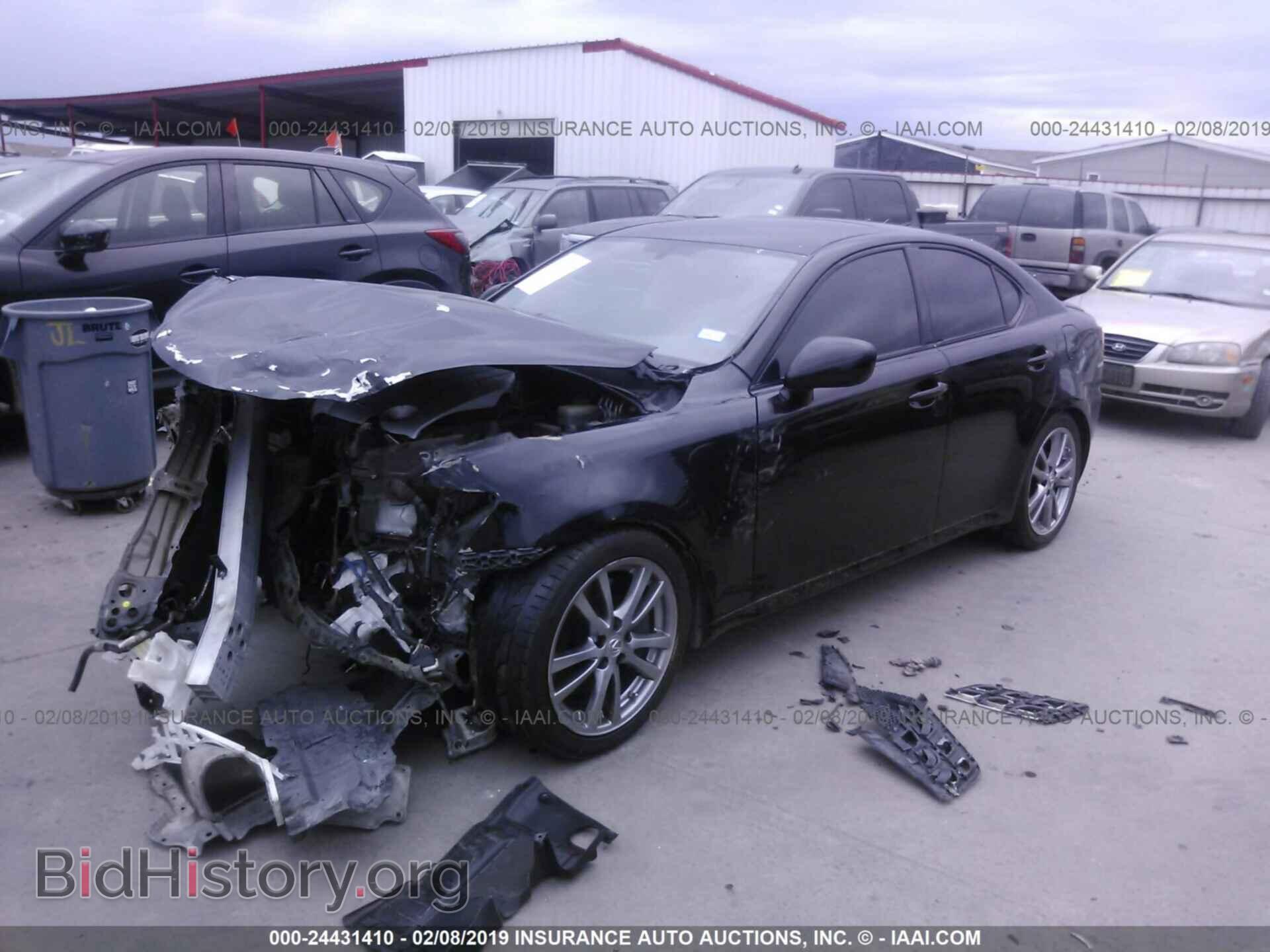 2008 LEXUS IS - VIN: JTHBE262882015665 - Photo 2