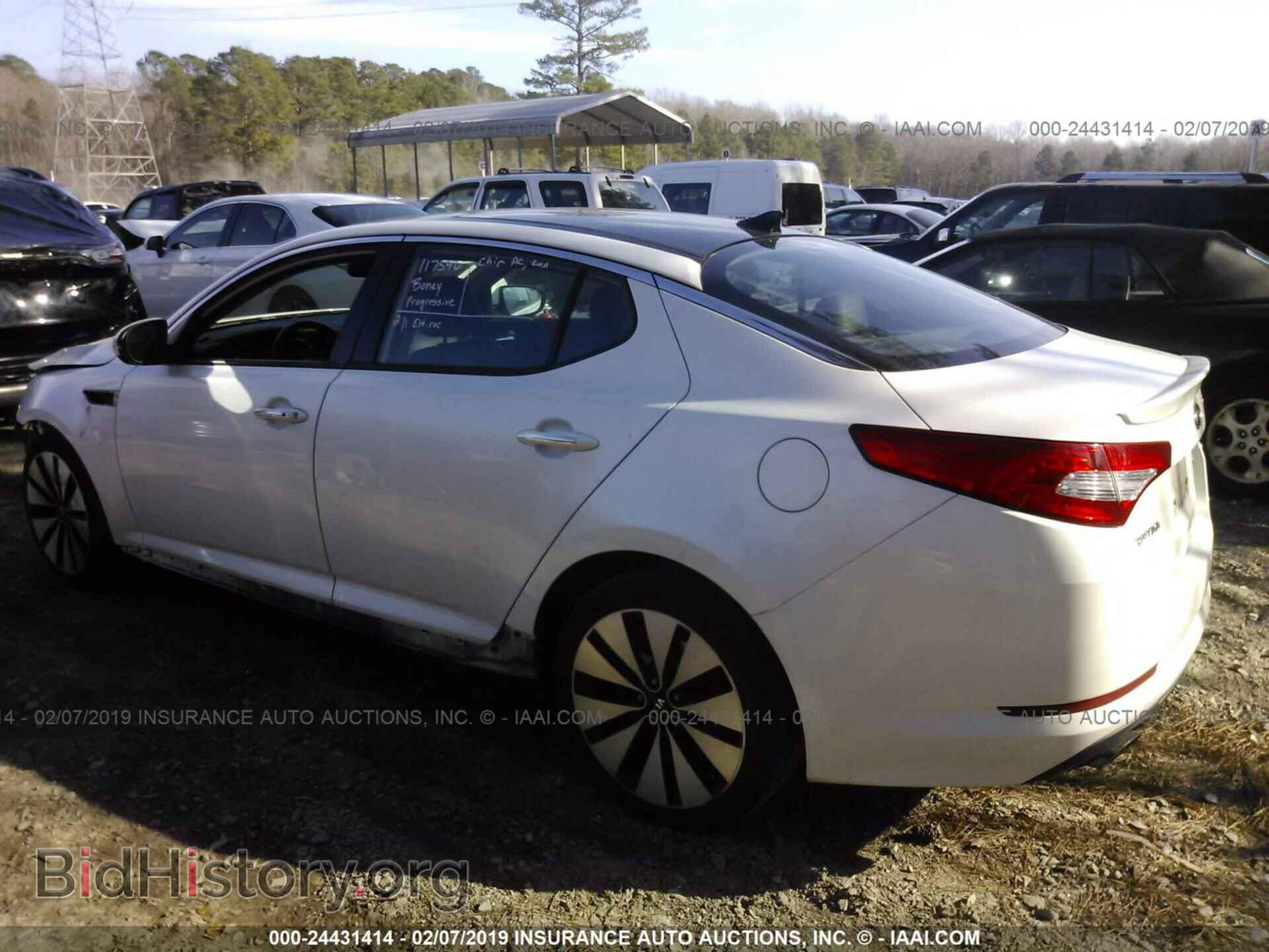 2011 KIA OPTIMA - VIN: KNAGR4A62B5155179 - Фото 3