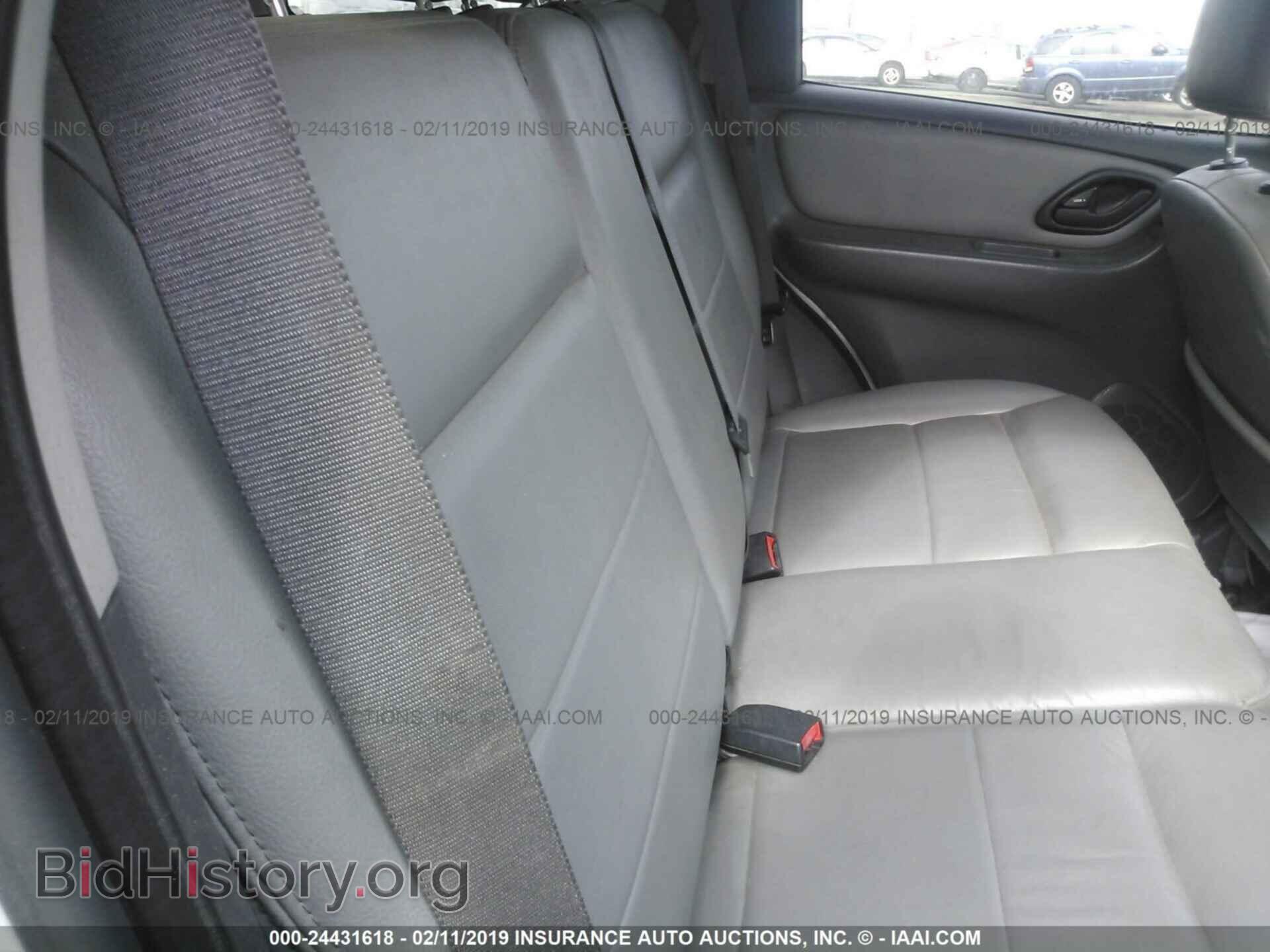 2005 FORD ESCAPE - VIN: 1FMCU93185DA18560 - Фото 8