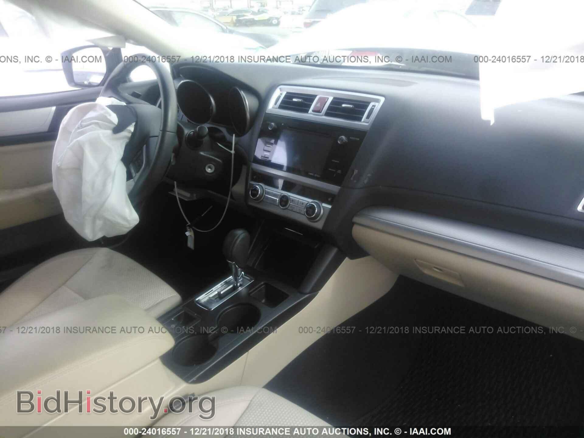 2017 SUBARU OUTBACK - VIN: 4S4BSAFC6H3279101 - Photo 5
