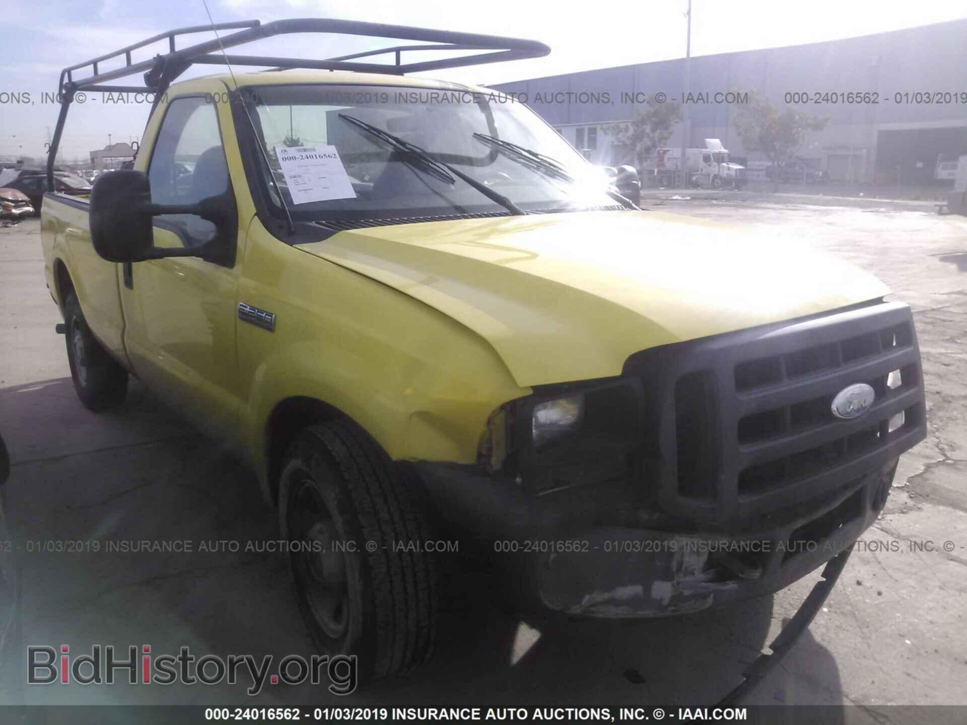 Photo 1FTNF20556EB80115 - FORD F250 2006