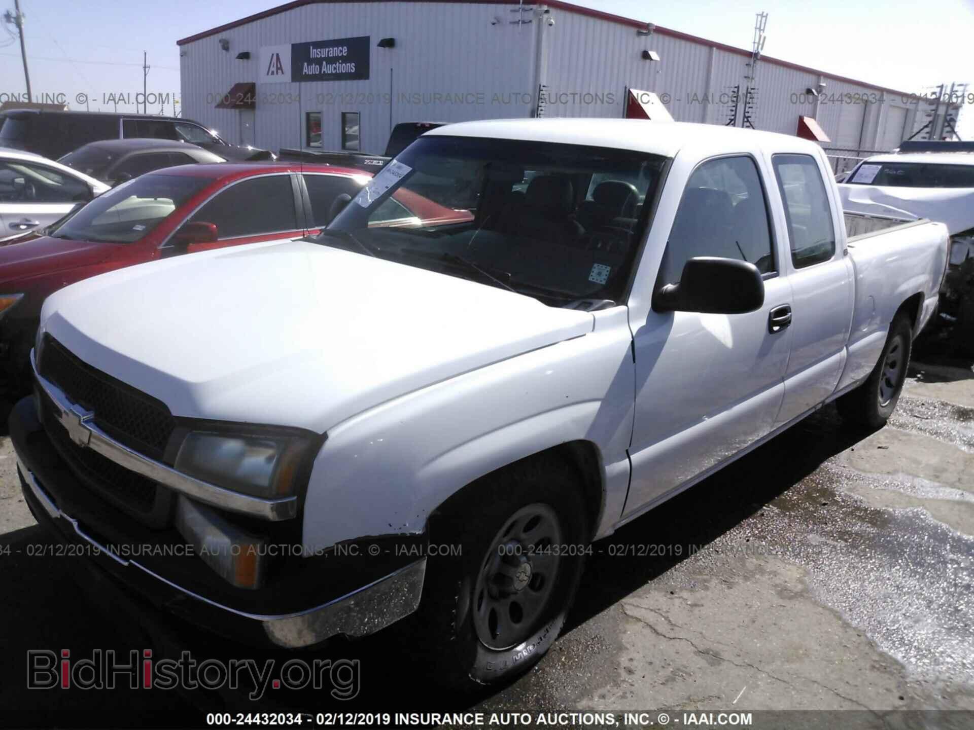 2005 CHEVROLET SILVERADO - VIN: 2GCEC19V451381543 - Фото 2