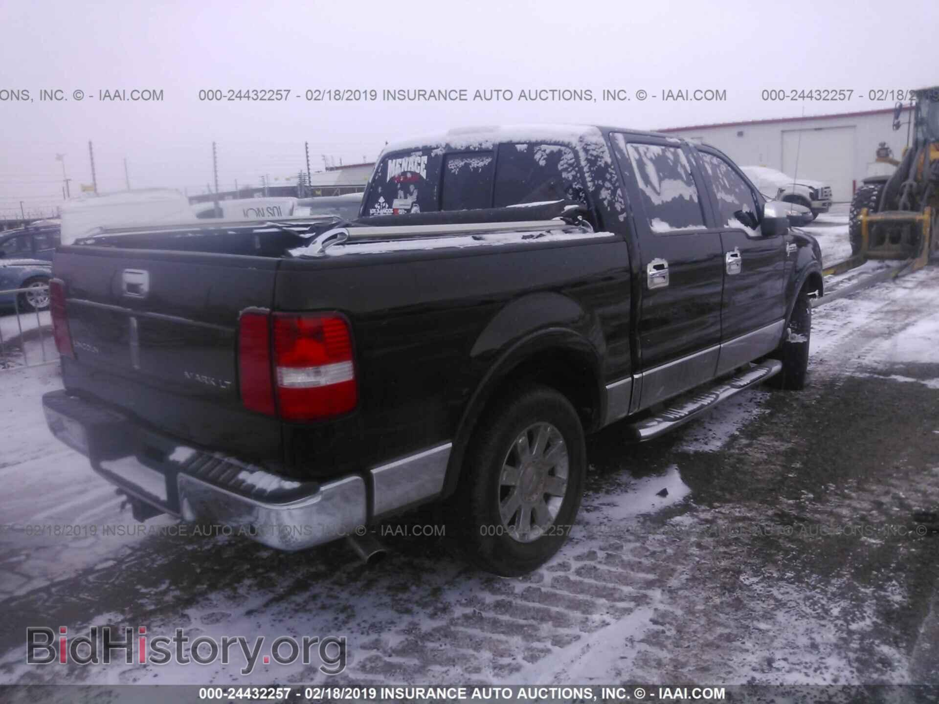 2006 LINCOLN MARK LT - VIN: 5LTPW18596FJ06839 - Photo 4