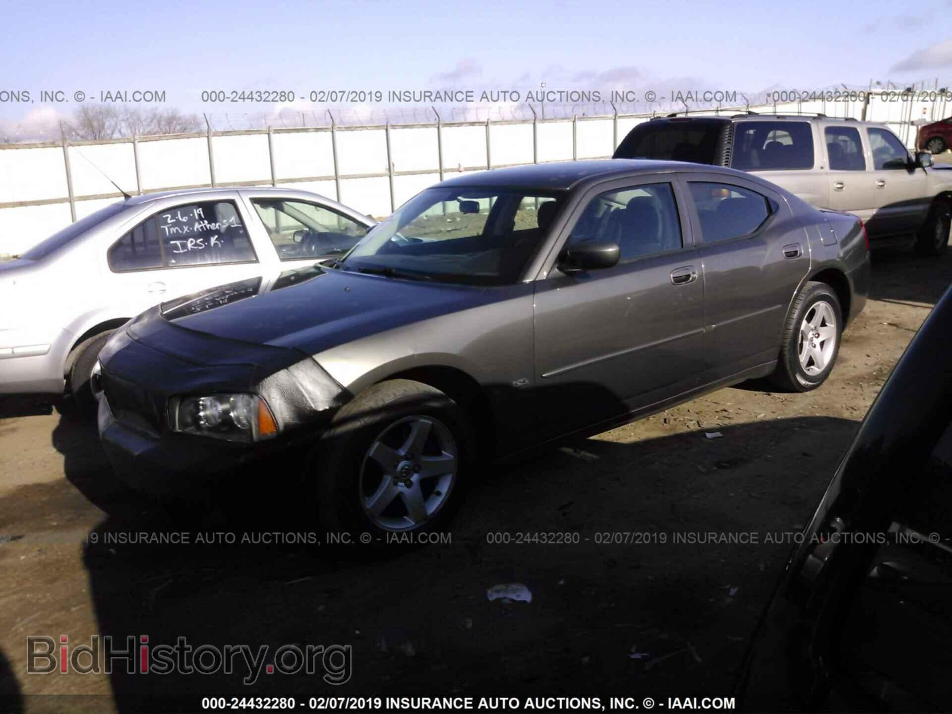 2010 DODGE CHARGER - VIN: 2B3CA3CV9AH107419 - Фото 2