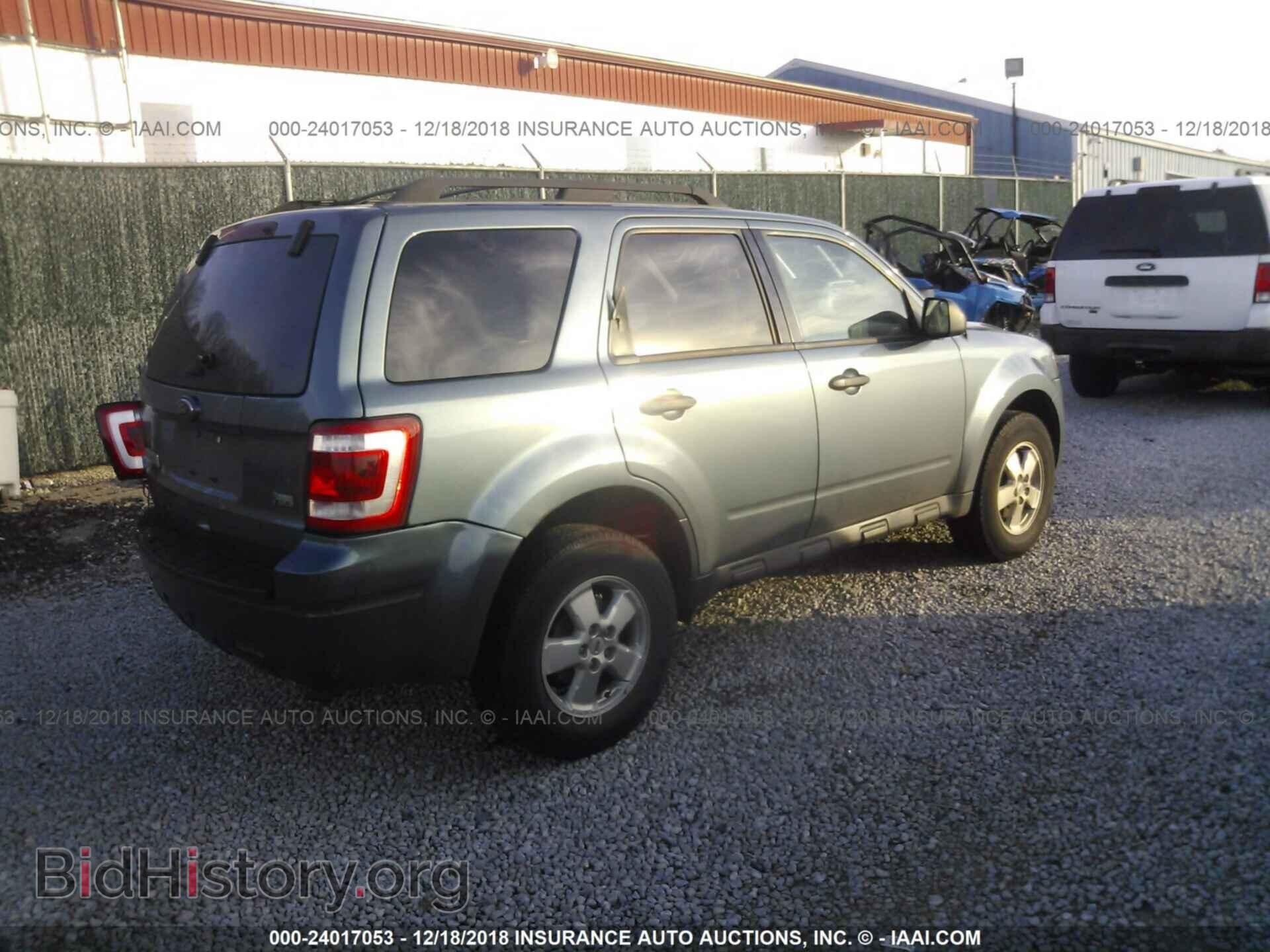 2011 FORD ESCAPE - VIN: 1FMCU0DG4BKC70859 - Фото 4