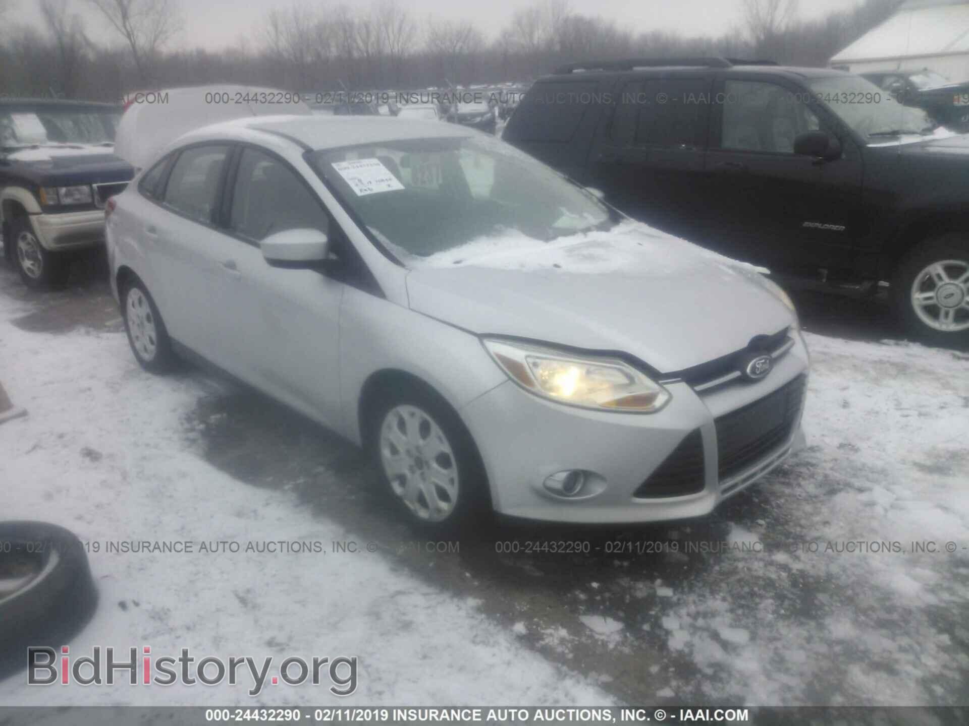 Photo 1FAHP3F27CL456837 - FORD FOCUS 2012