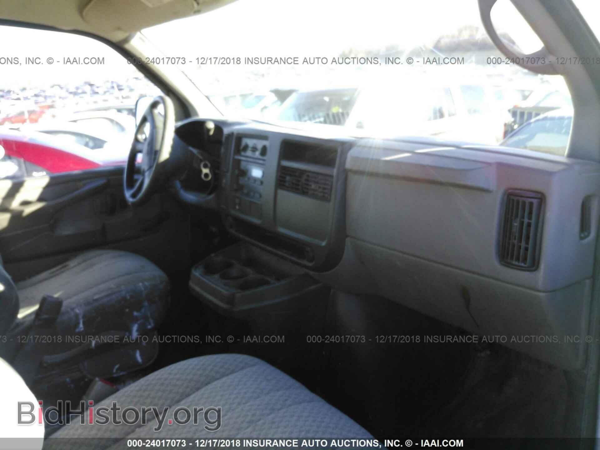 2011 CADILLAC DTS - VIN: 1G6KH5E68BU109459 - Фото 5