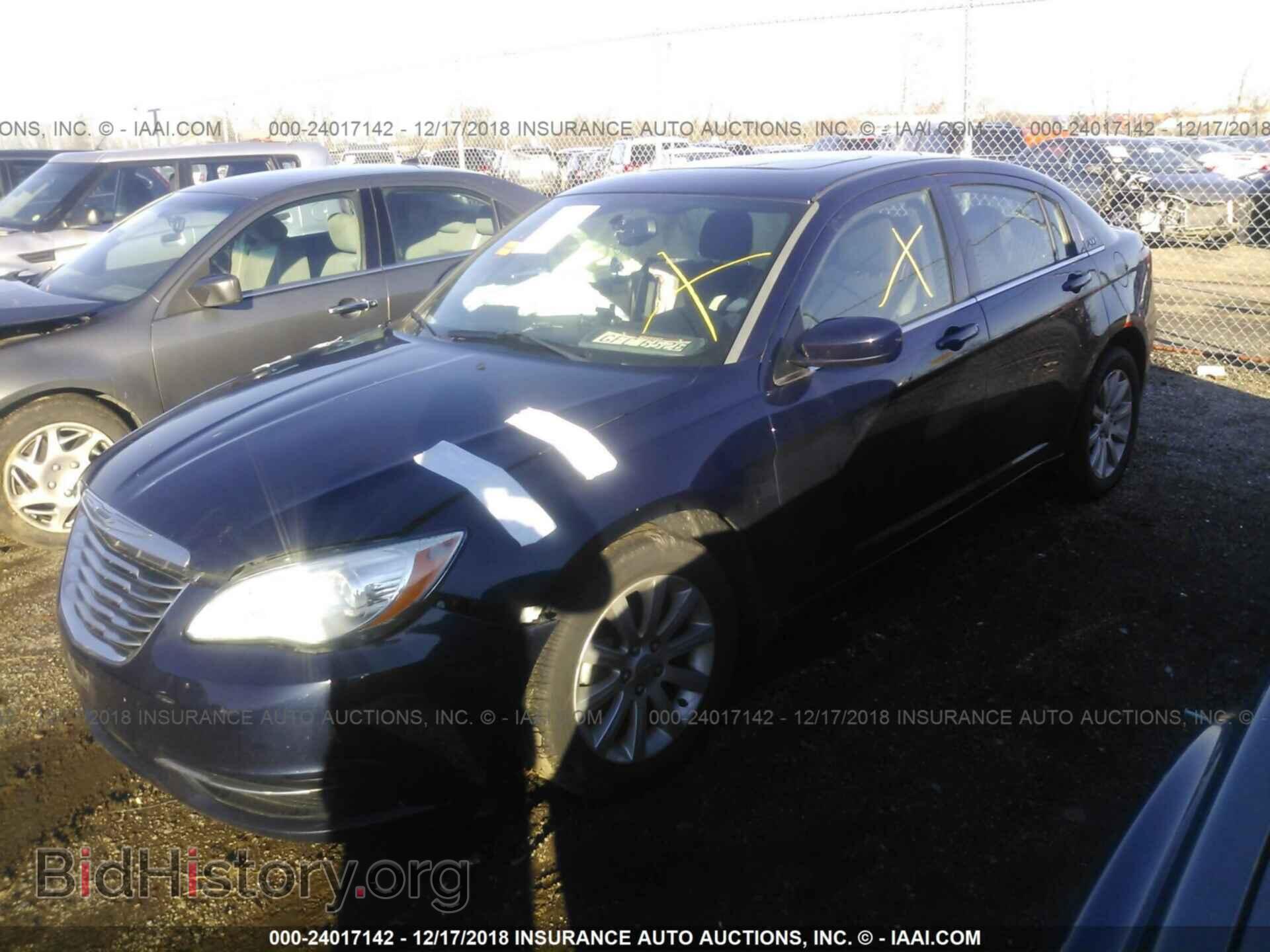 2014 CHRYSLER 200 - VIN: 1C3CCBBB4EN179575 - Photo 2