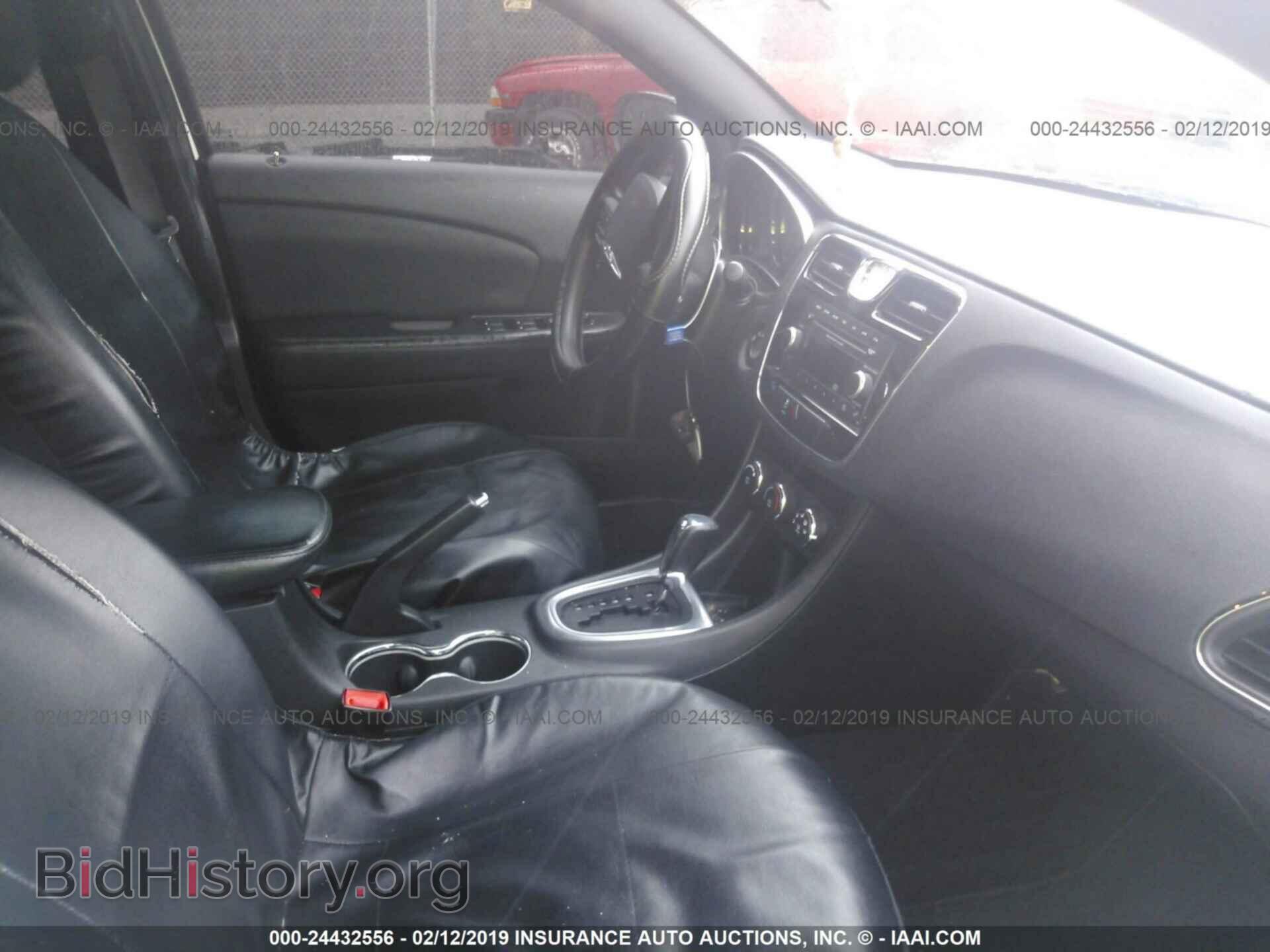 2012 CHRYSLER 200 - VIN: 1C3CCBAB2CN134553 - Фото 5
