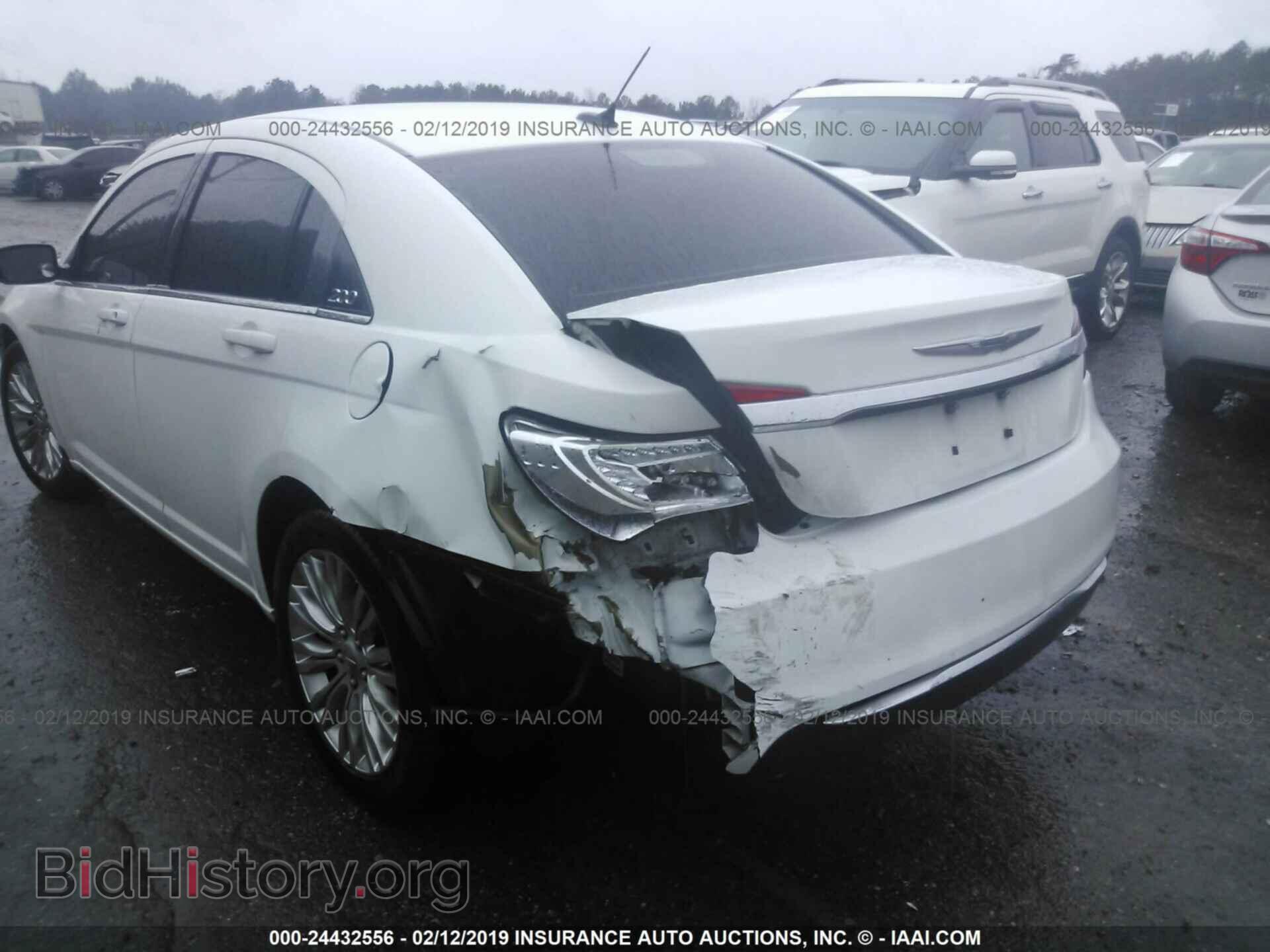 2012 CHRYSLER 200 - VIN: 1C3CCBAB2CN134553 - Фото 6