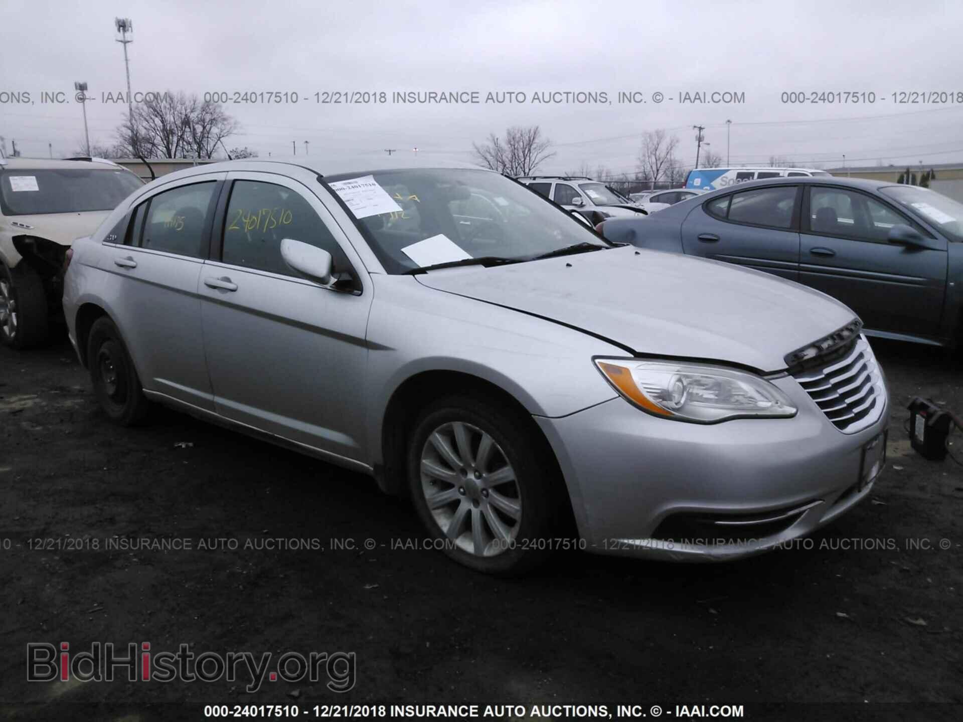 Photo 1C3BC1FB2BN525327 - CHRYSLER 200 2011