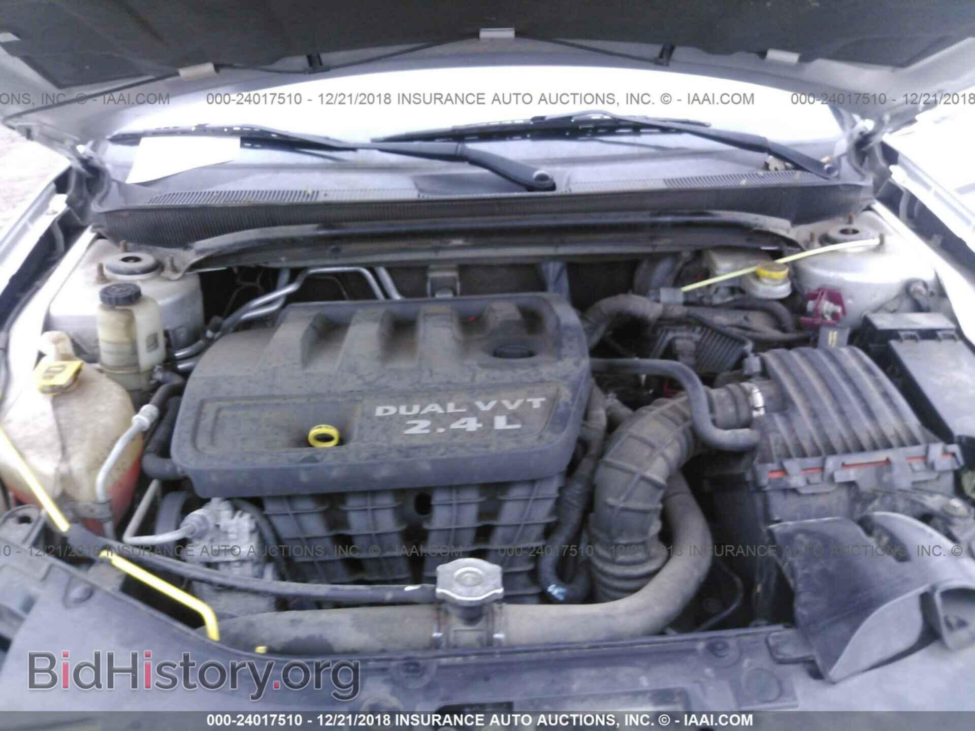 2011 CHRYSLER 200 - VIN: 1C3BC1FB2BN525327 - Photo 6