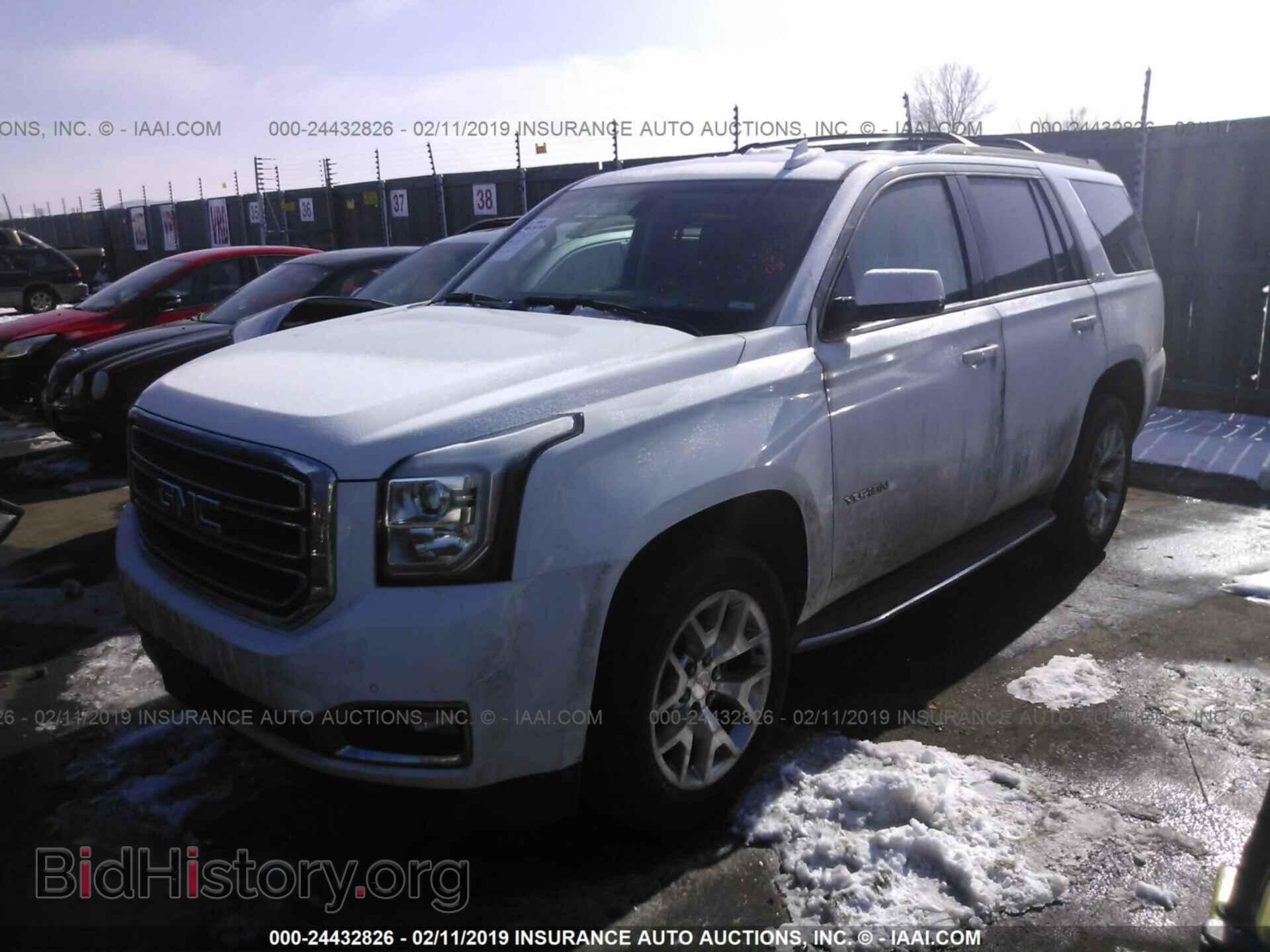 2017 GMC YUKON - VIN: 1GKS2AKC2HR340438 - Photo 2