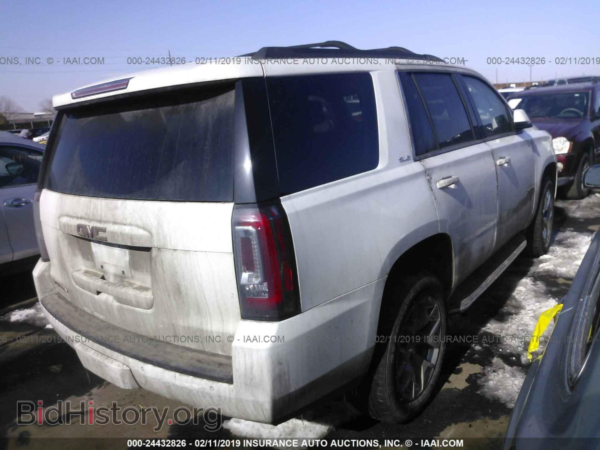 2017 GMC YUKON - VIN: 1GKS2AKC2HR340438 - Photo 4