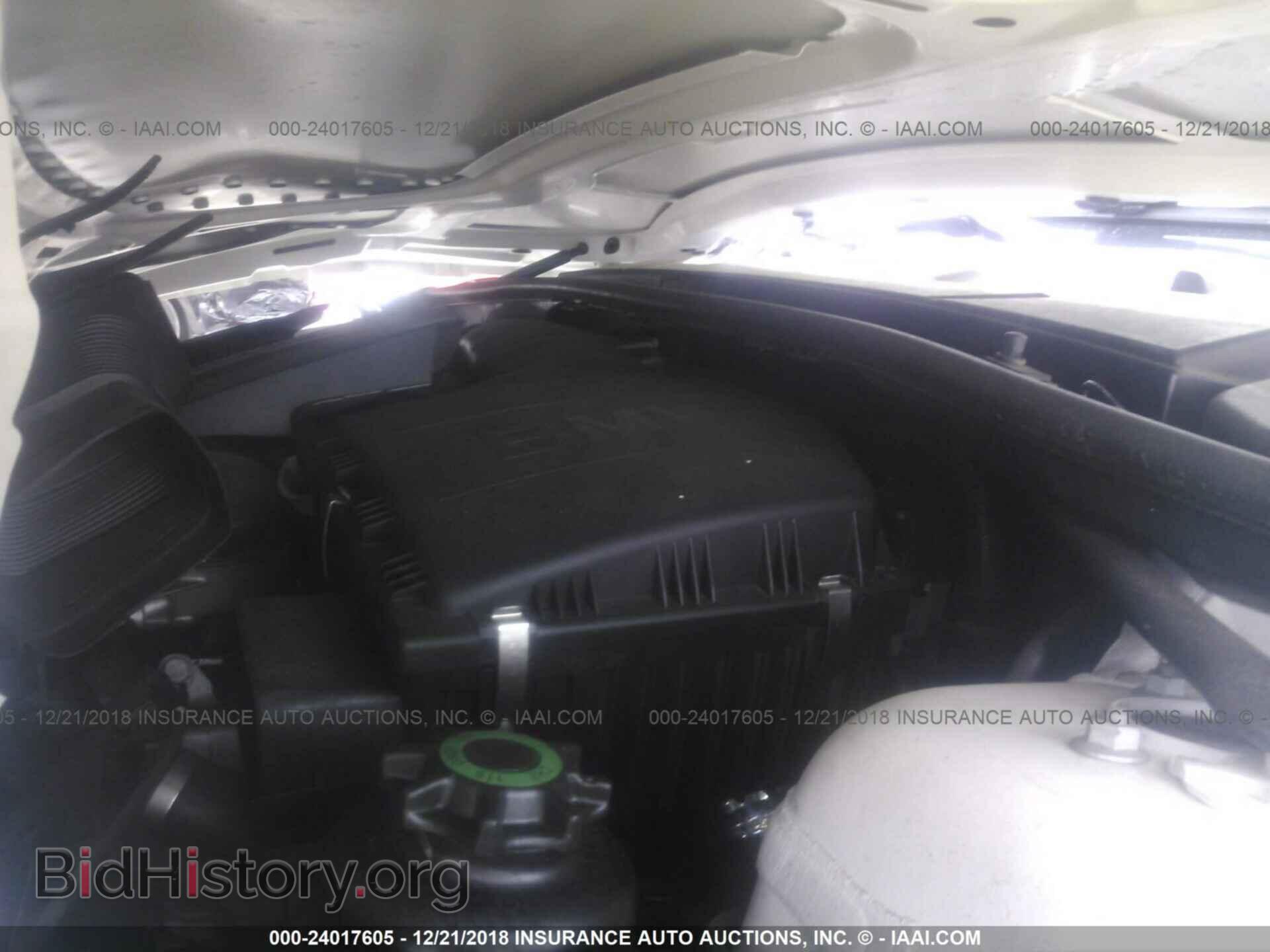 2011 BMW 335 - VIN: WBAKG7C51BE598669 - Фото 10