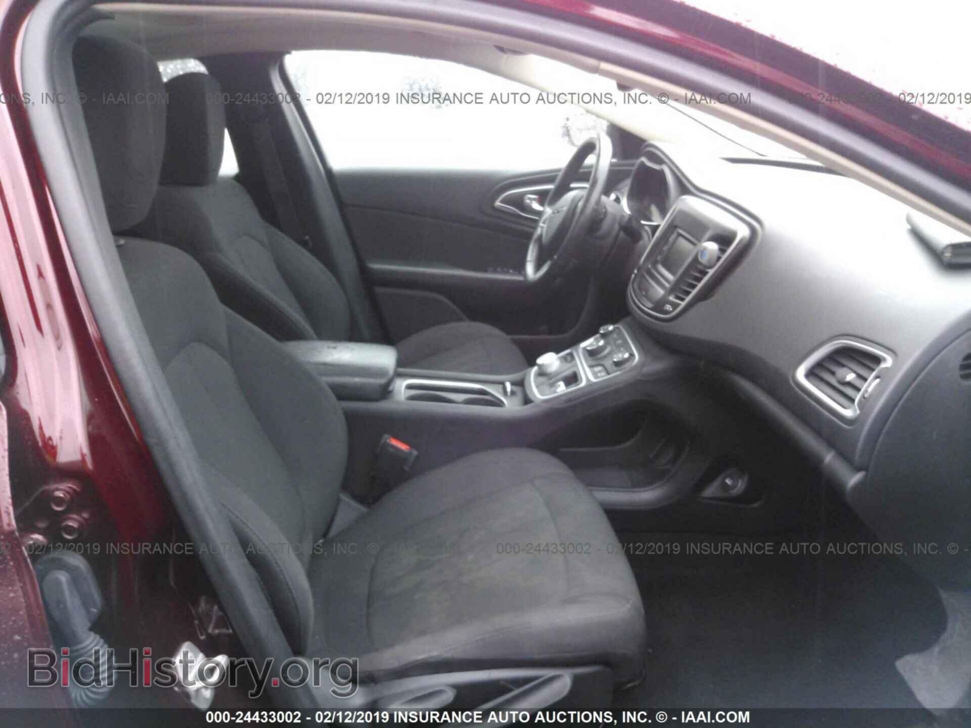 2016 CHRYSLER 200 - VIN: 1C3CCCABXGN137714 - Photo 5