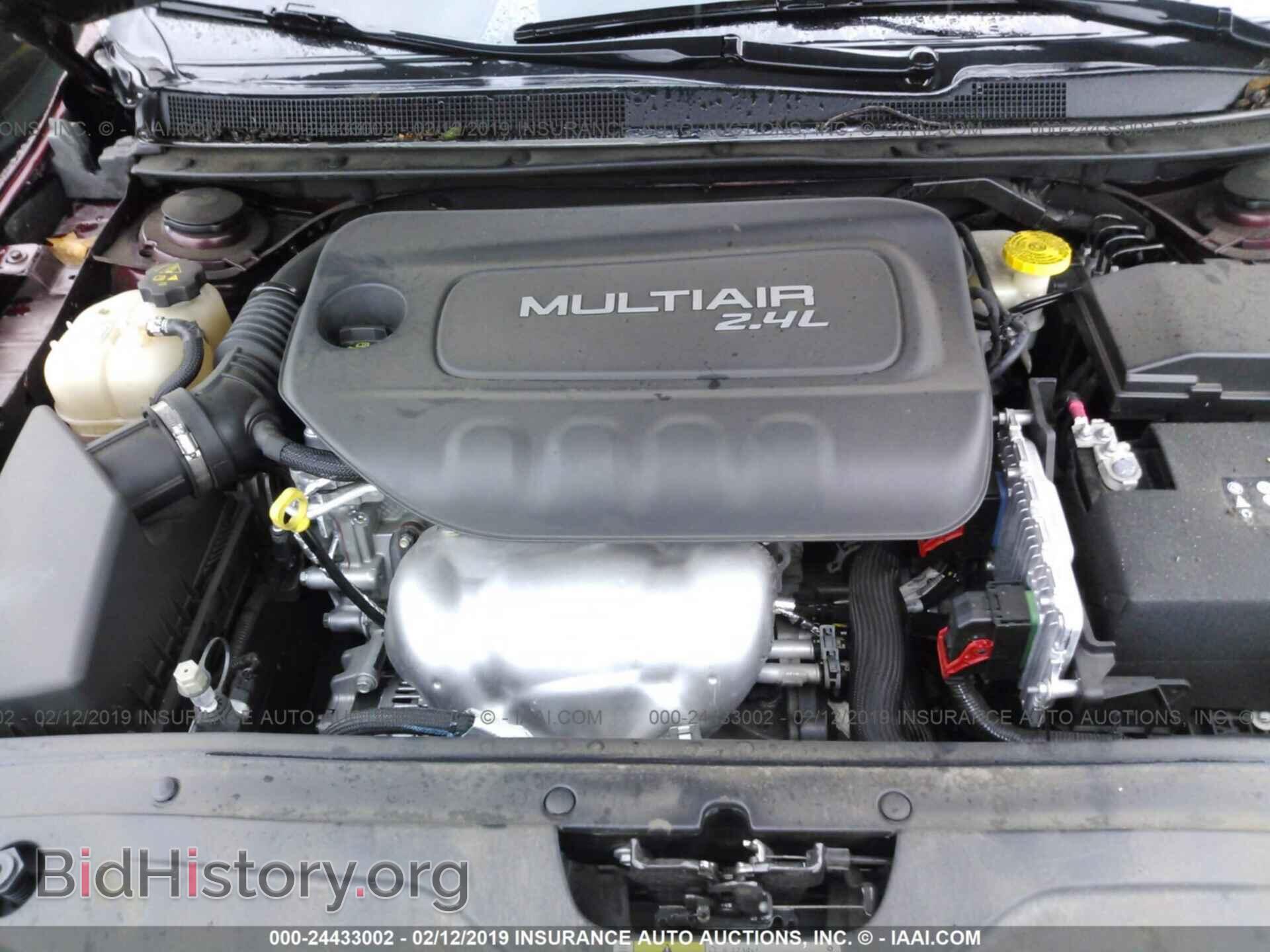 2016 CHRYSLER 200 - VIN: 1C3CCCABXGN137714 - Photo 10