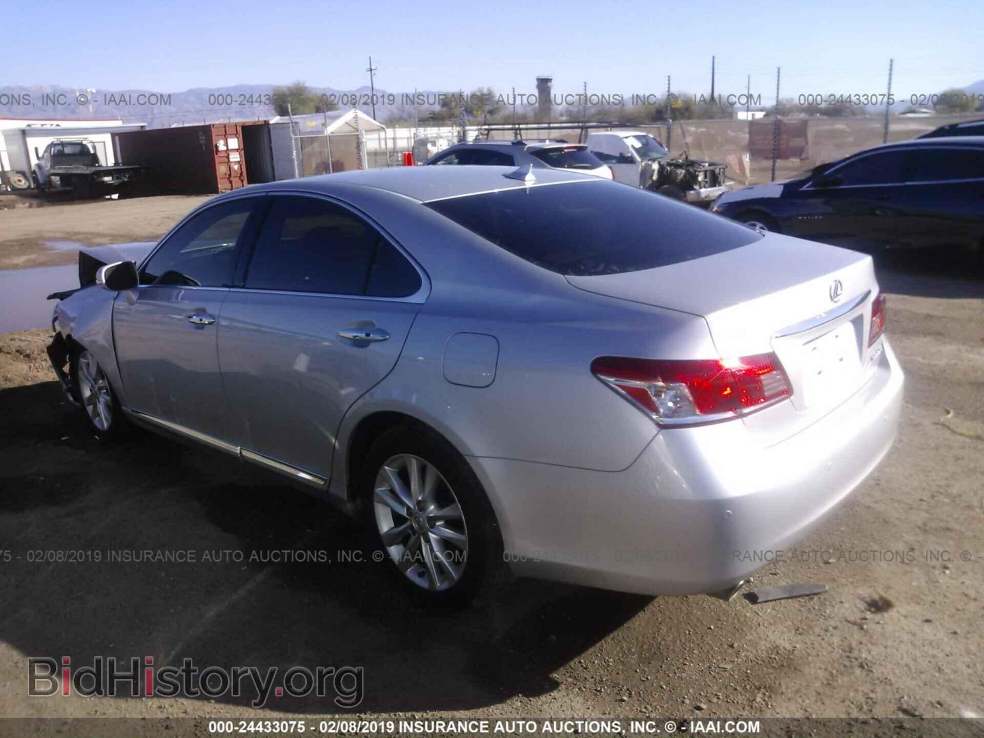 2011 LEXUS ES - VIN: JTHBK1EGXB2448167 - Фото 3