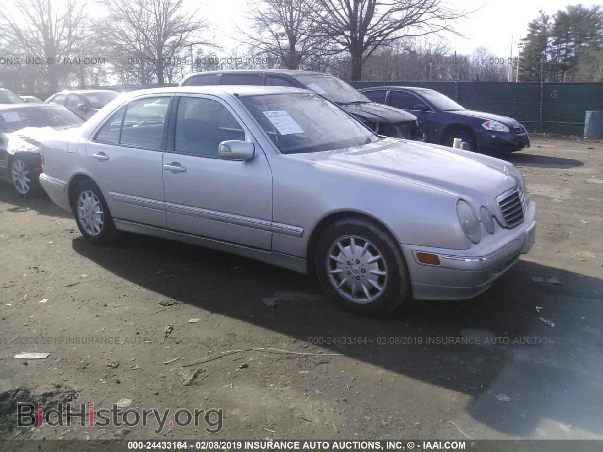 Photo WDBJF65GXYA964783 - MERCEDES-BENZ E 2000